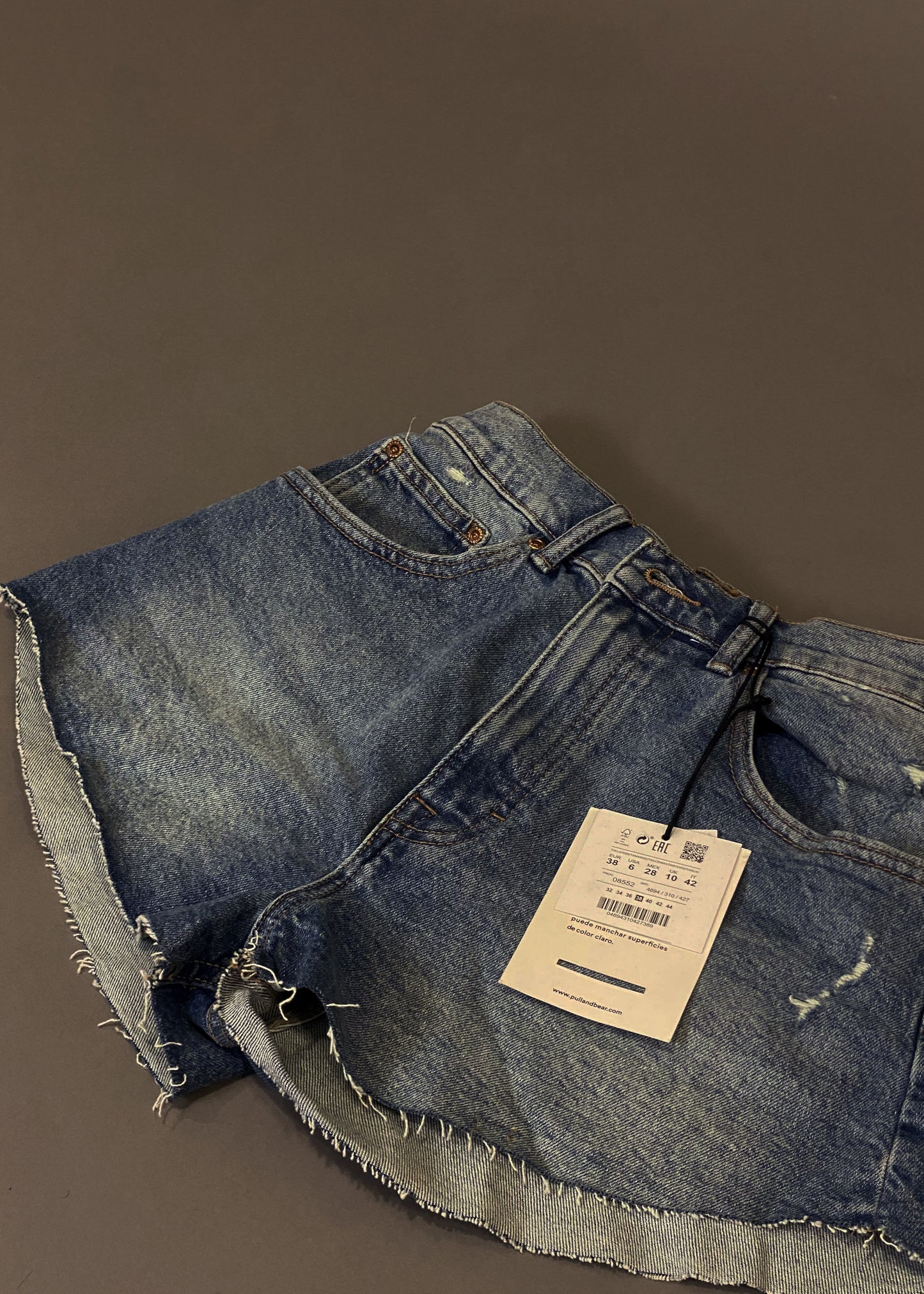 PULL&BEAR DENIM SHORTS