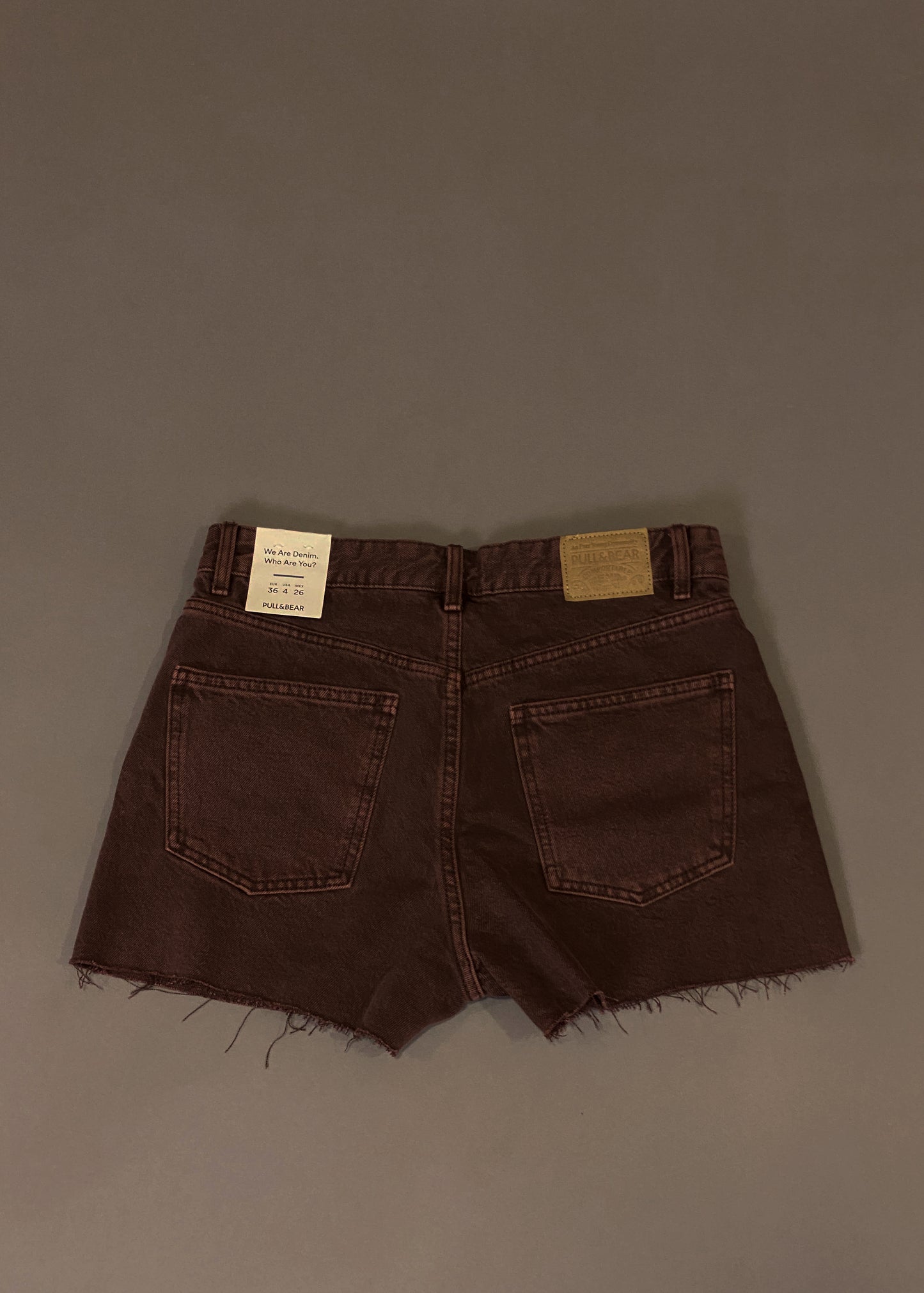 PULL&BEAR BROWN SHORTS