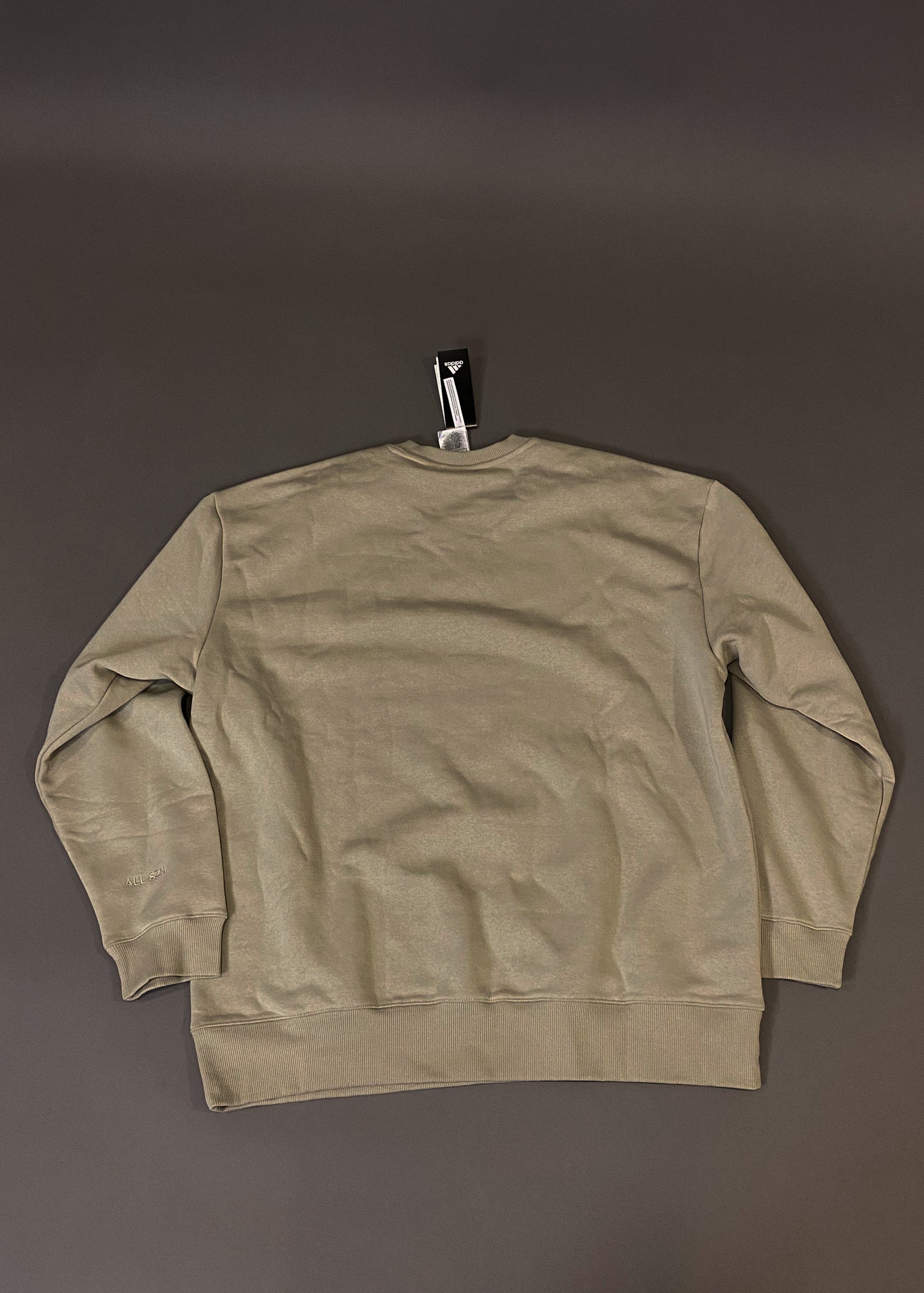 ADIDAS BEIGE OVERSIZED SWEATSHIRT