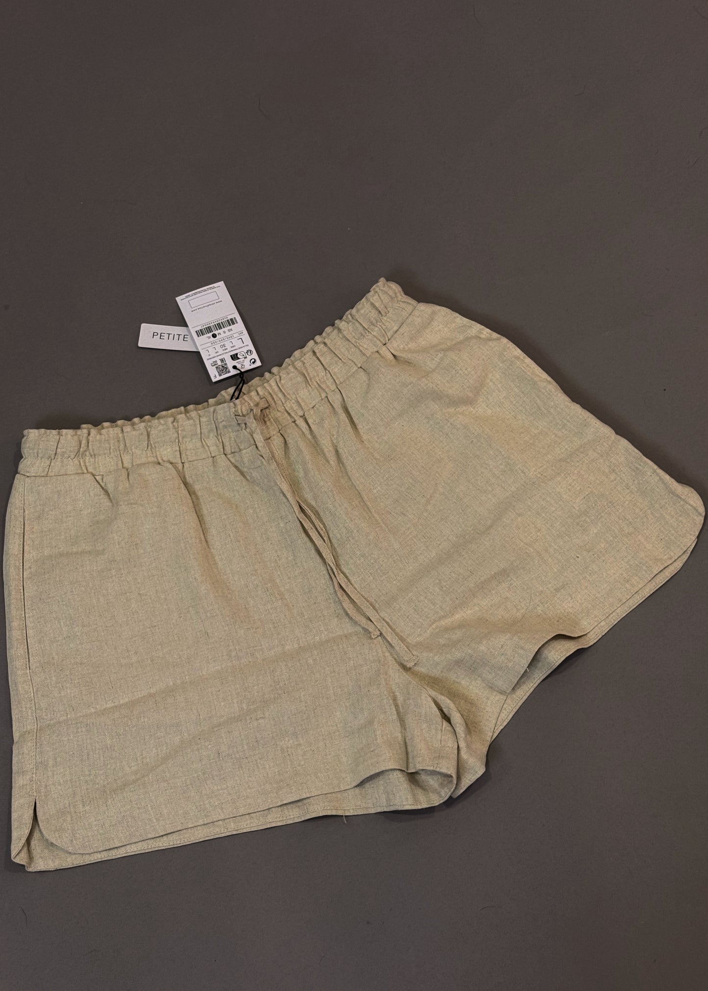 STRADIVARIUS LINEN SHORTS