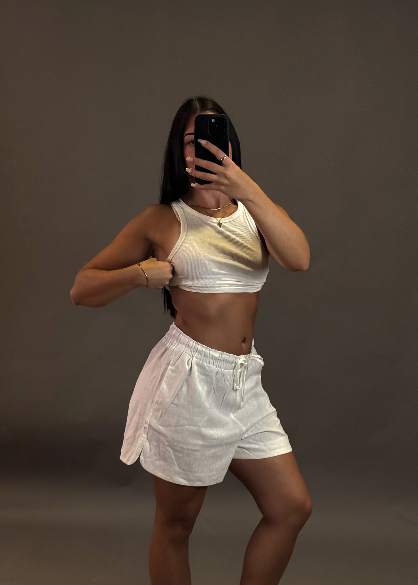 STRADIVARIUS LINEN WHITE SHORTS