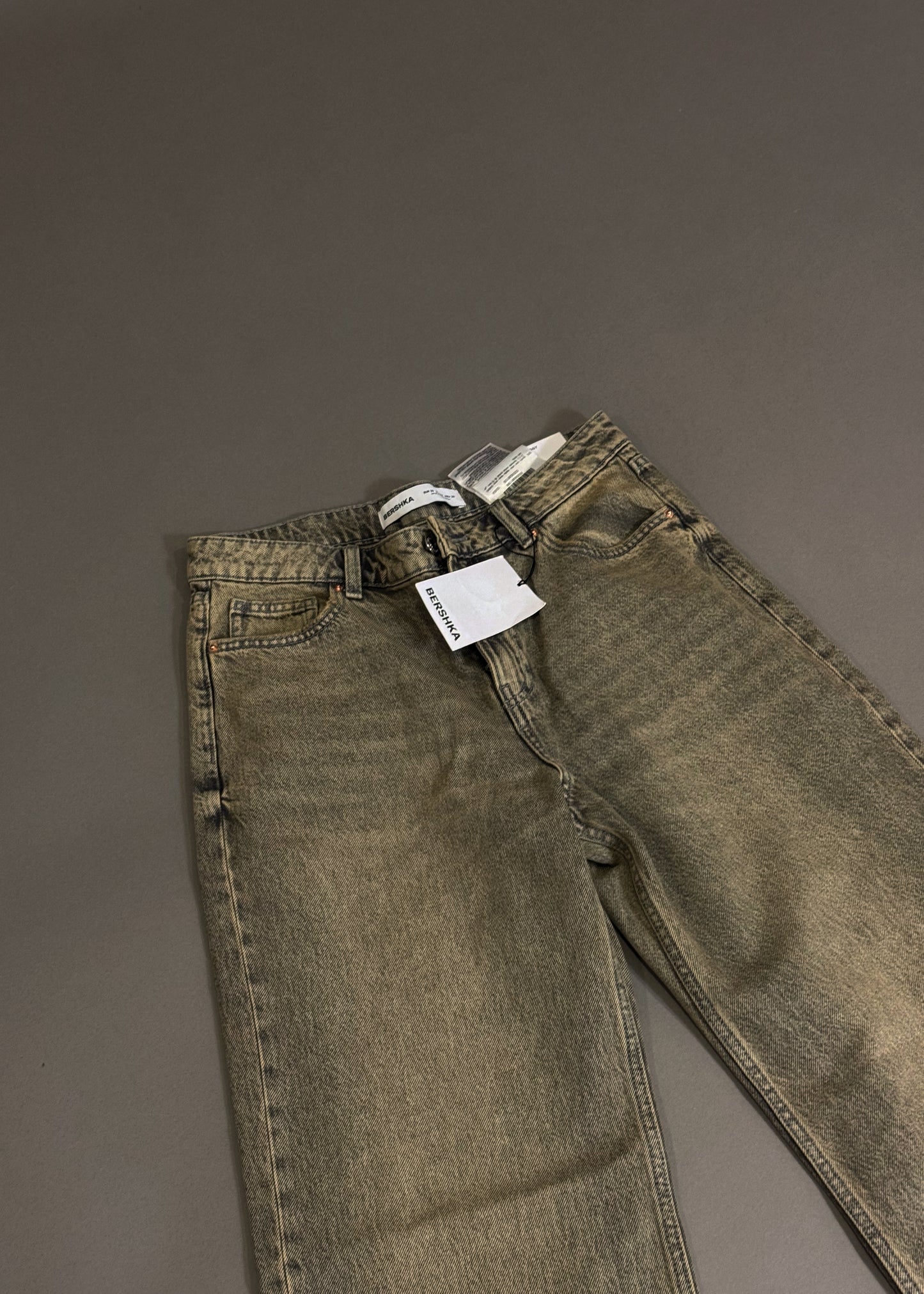 BERSHKA BAGGY JEANS