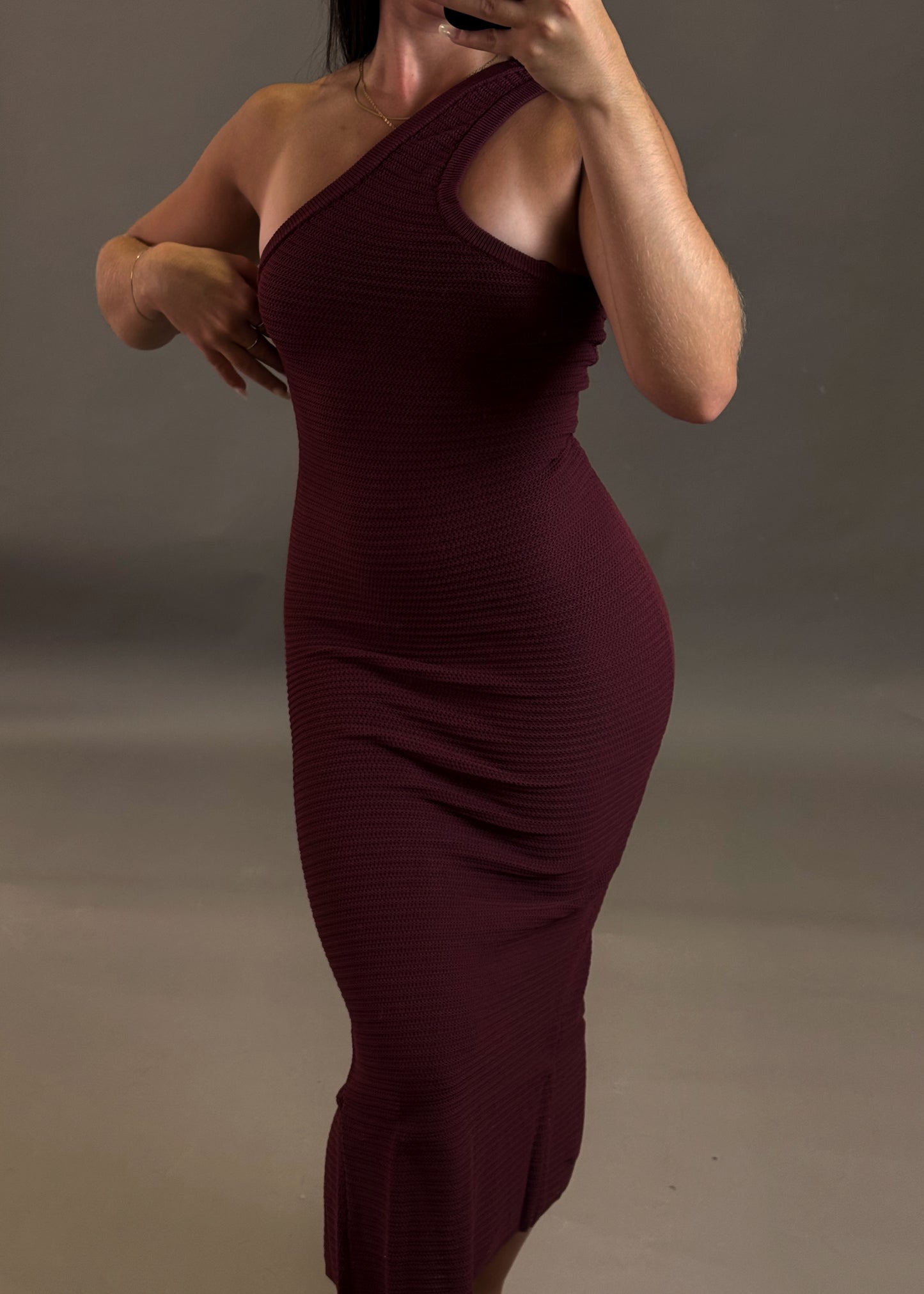 BERSHKA BURGUNDY KNITTED DRESS