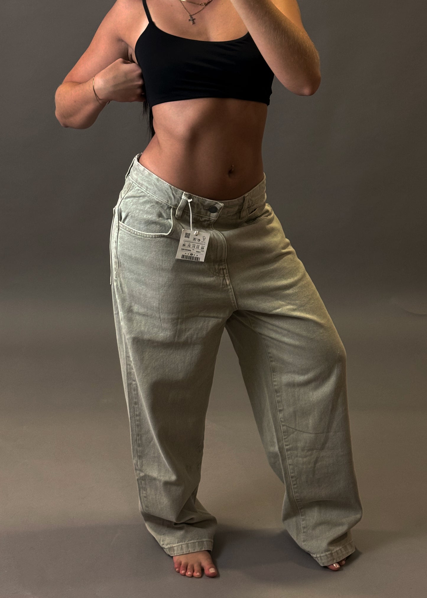 PULL&BEAR BAGGY JEANS