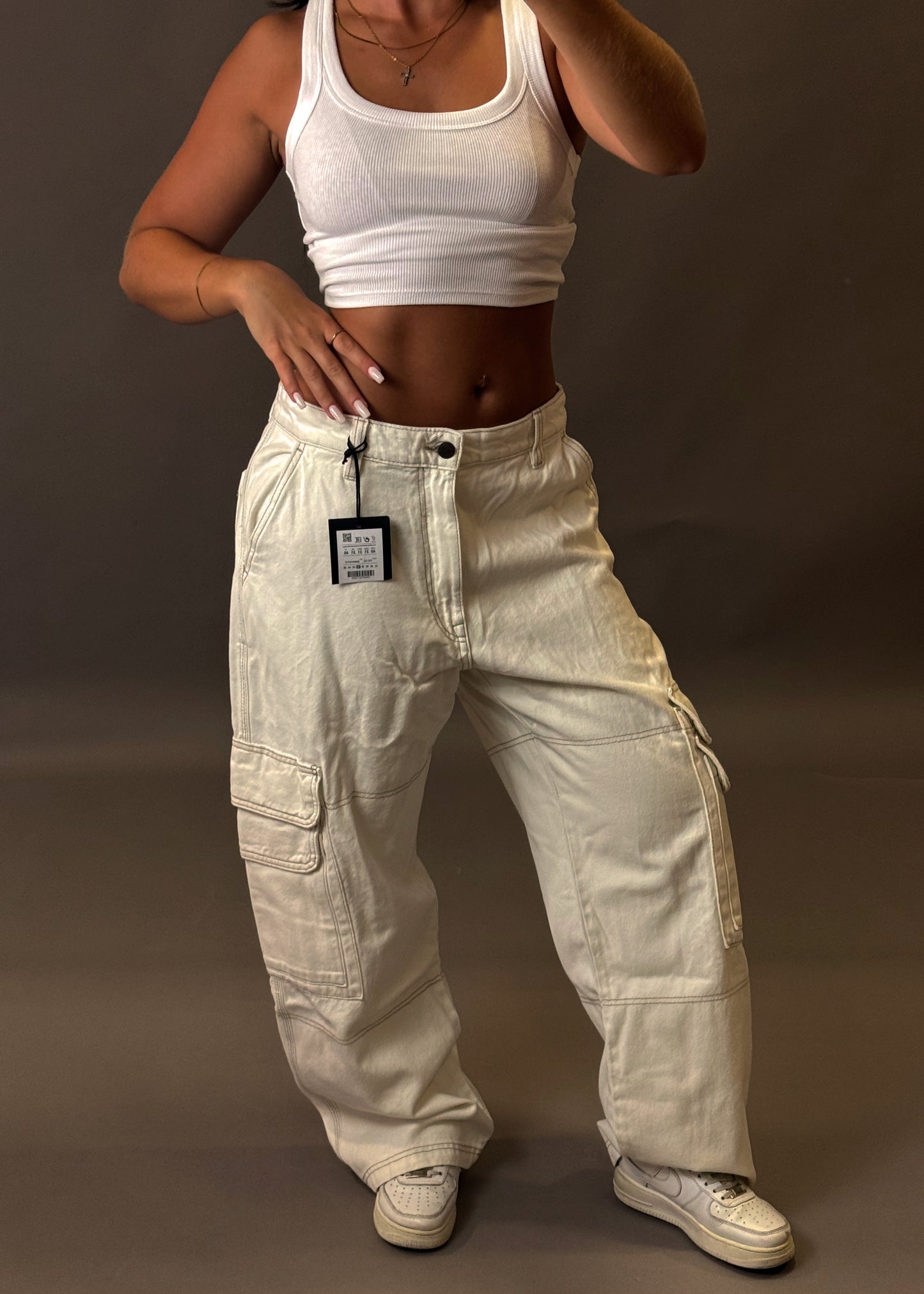 PULL&BEAR BAGGY CARGO JEANS