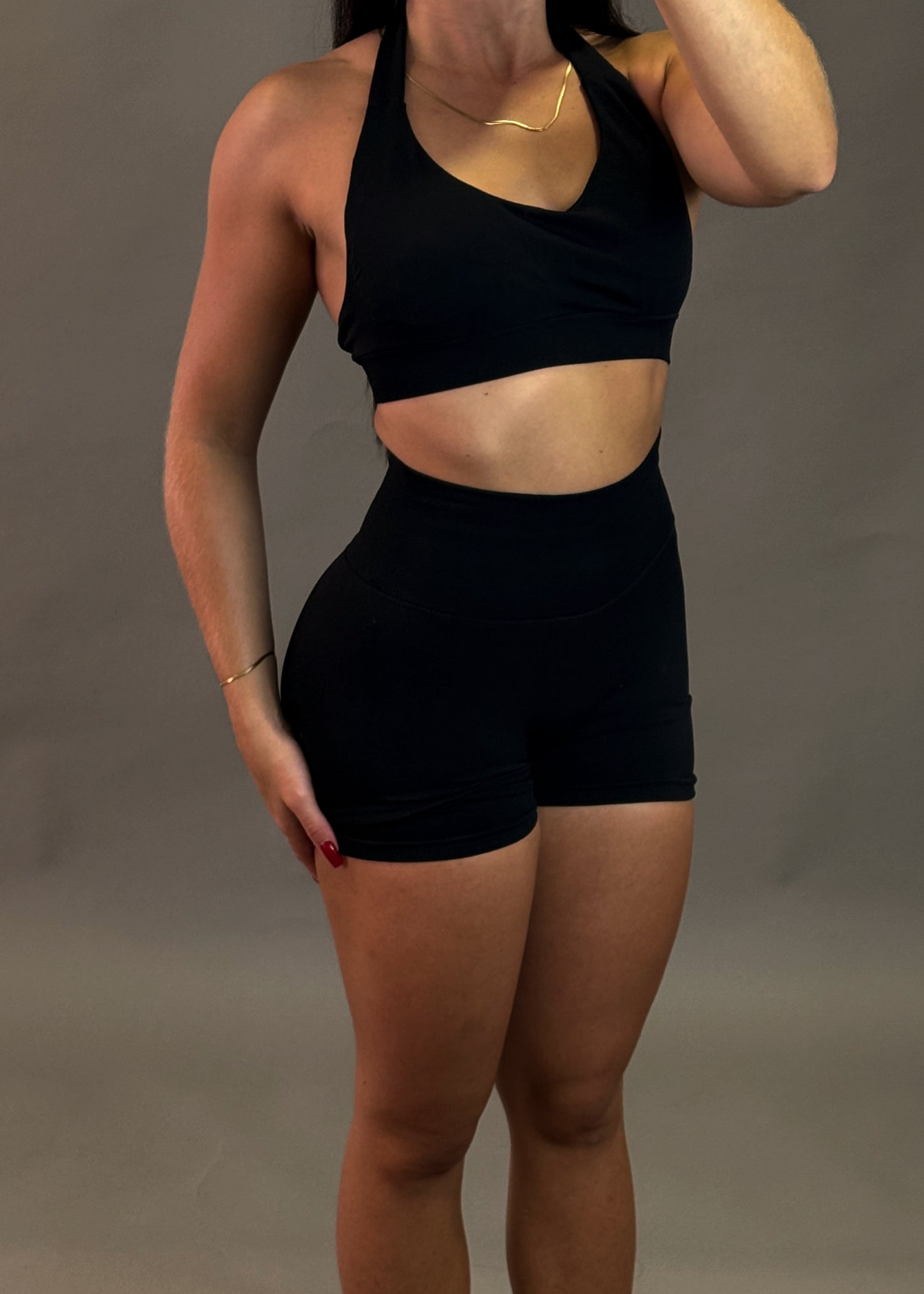 REWEAR ESSENTIAL BLACK GYM SET