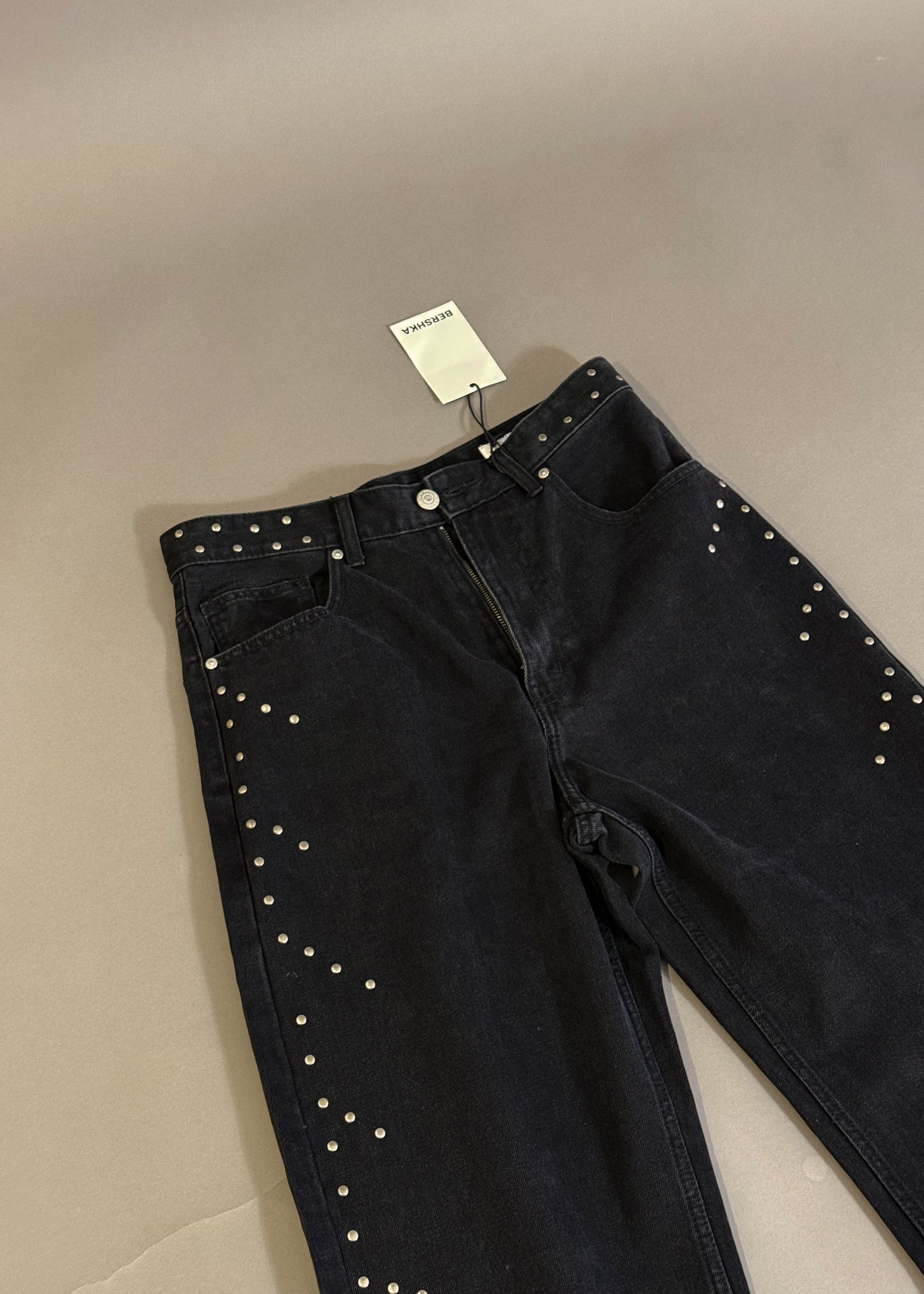 BERSHKA STUDDED BAGGY JEANS