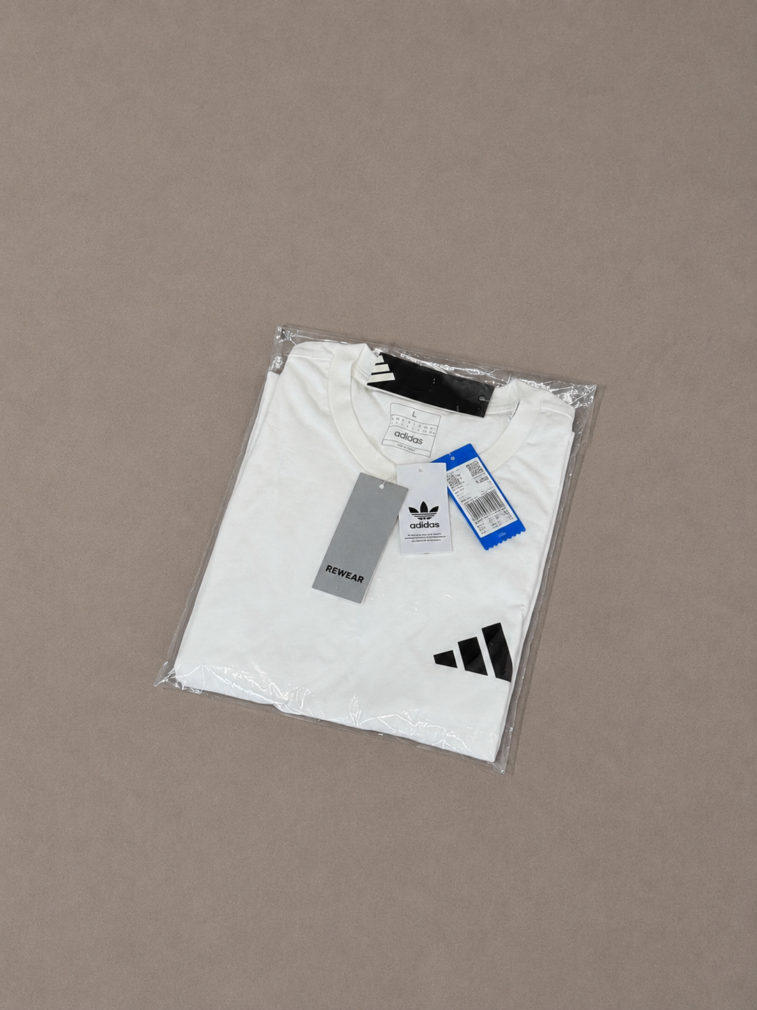 ADIDAS WHITE T-SHIRT