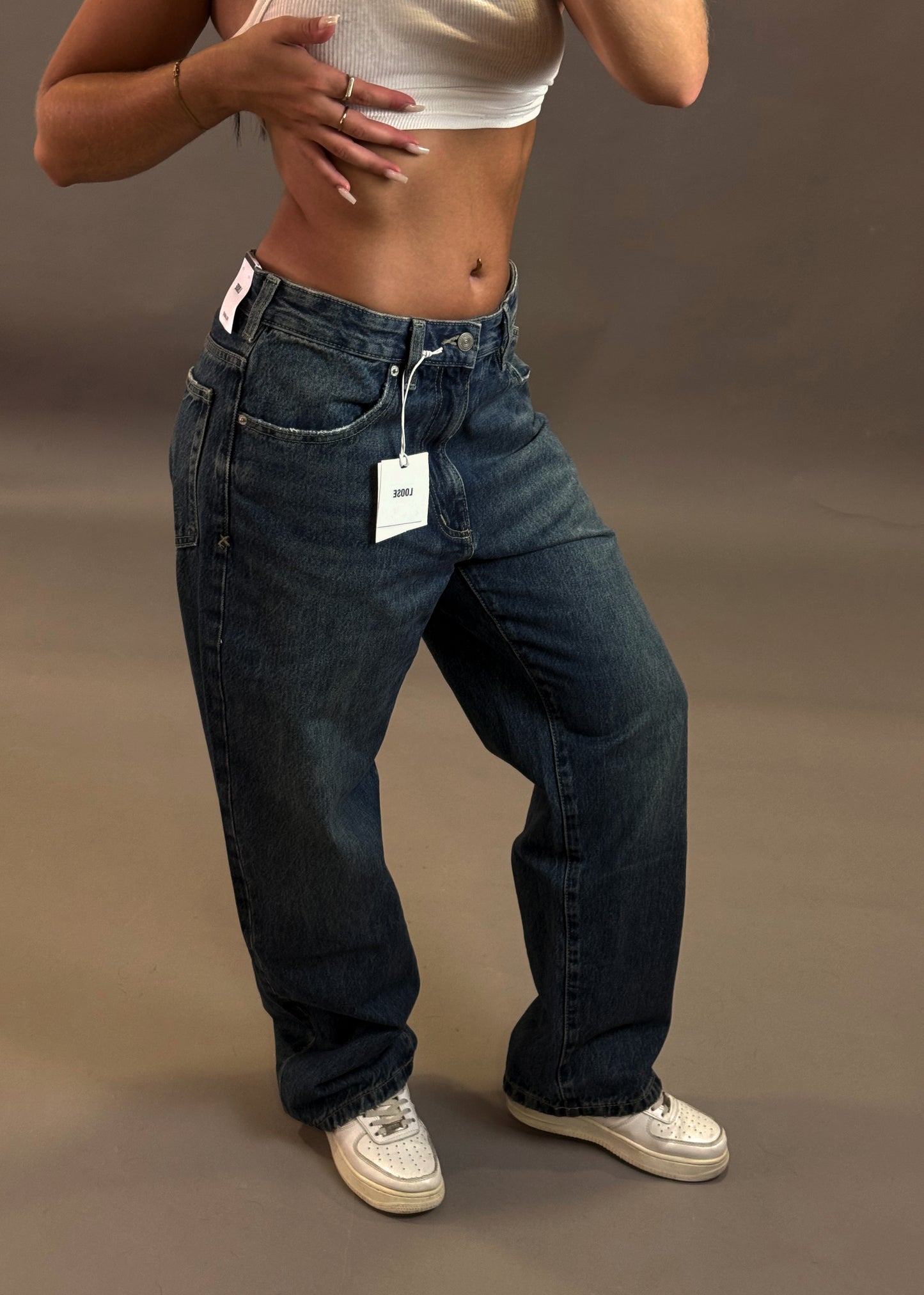 PULL&BEAR LOOSE FIT JEANS