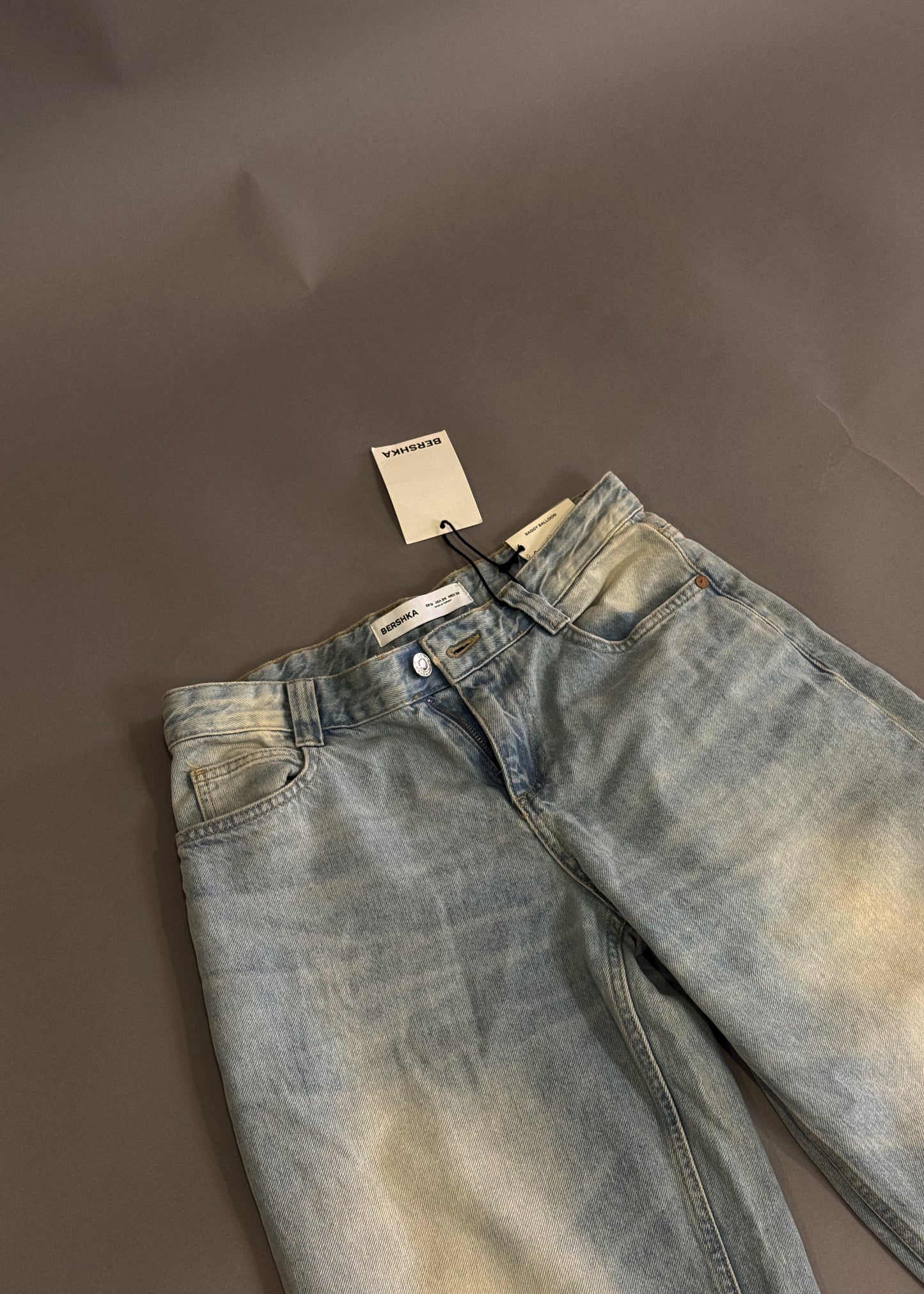 BERSHKA BAGGY BALLON JEANS