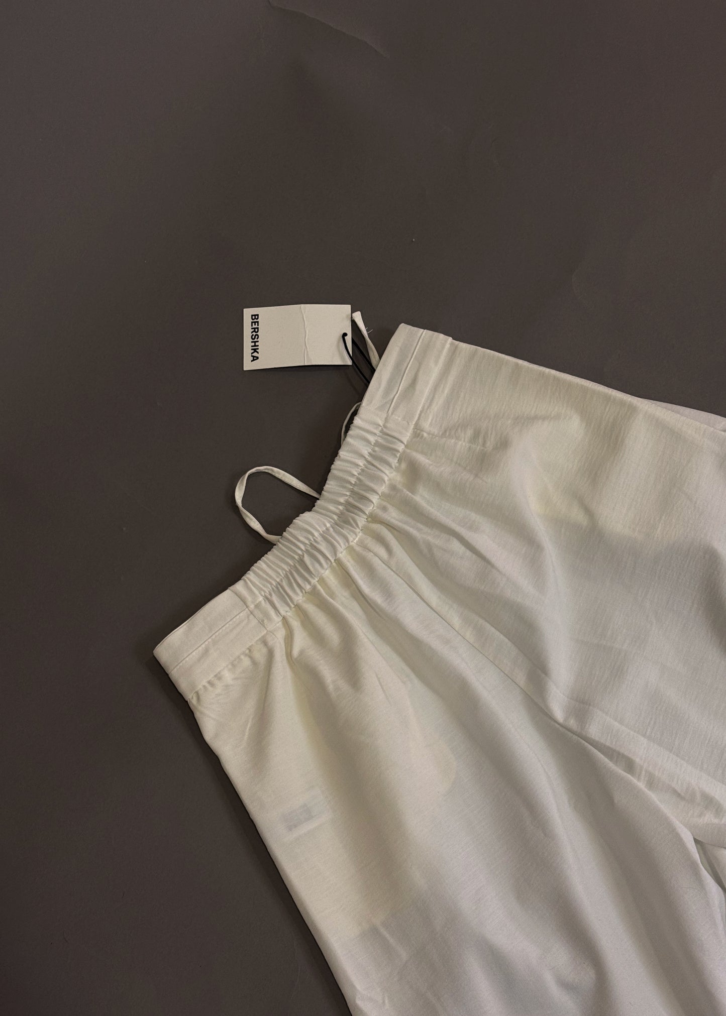 BERSHKA WIDE LEG TROUSERS
