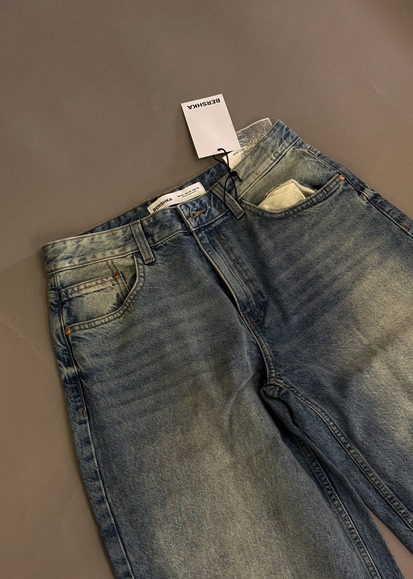 BERSHKA WIDE BAGGY PETITE JEANS