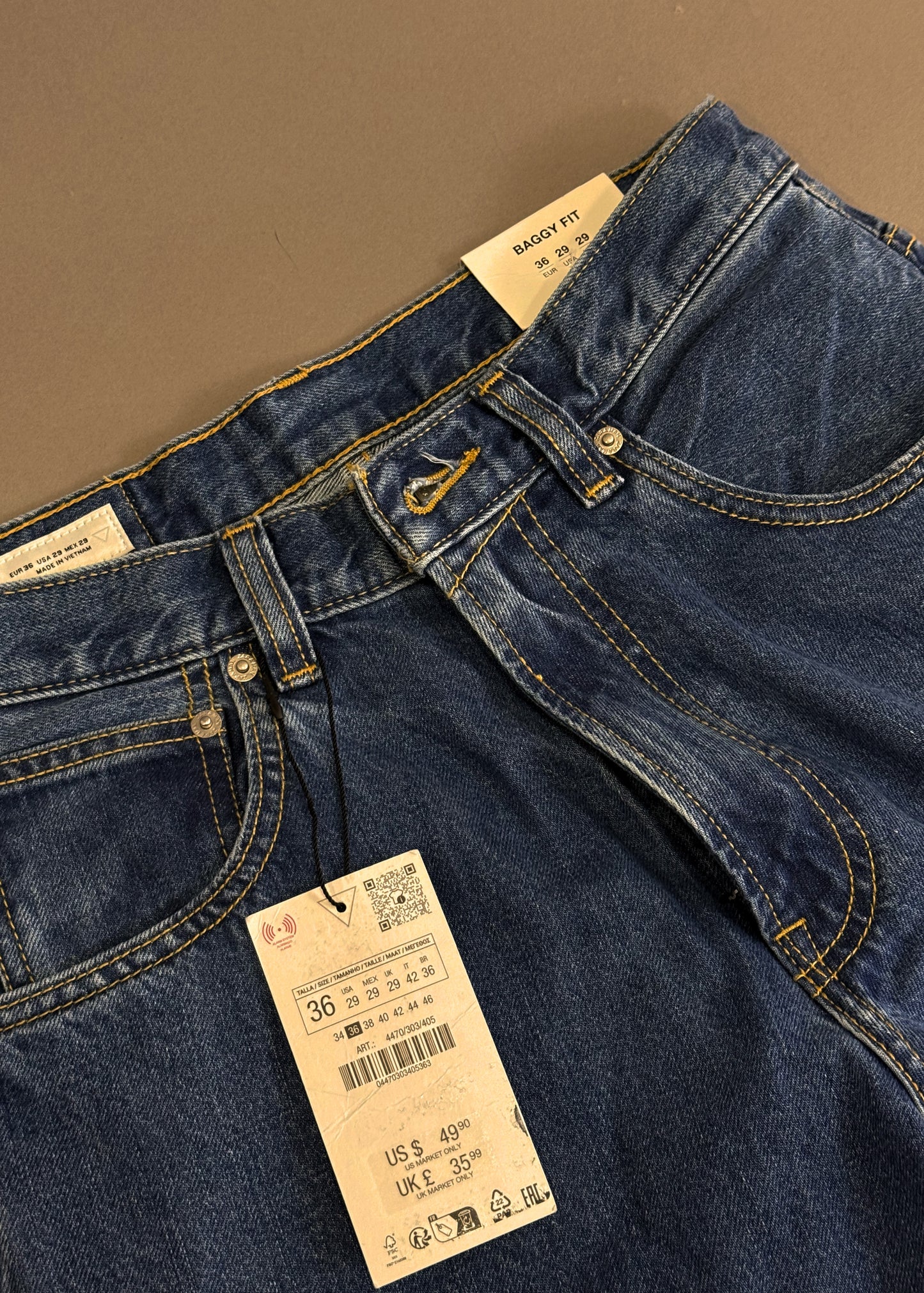 ZARA BAGGY JEANS