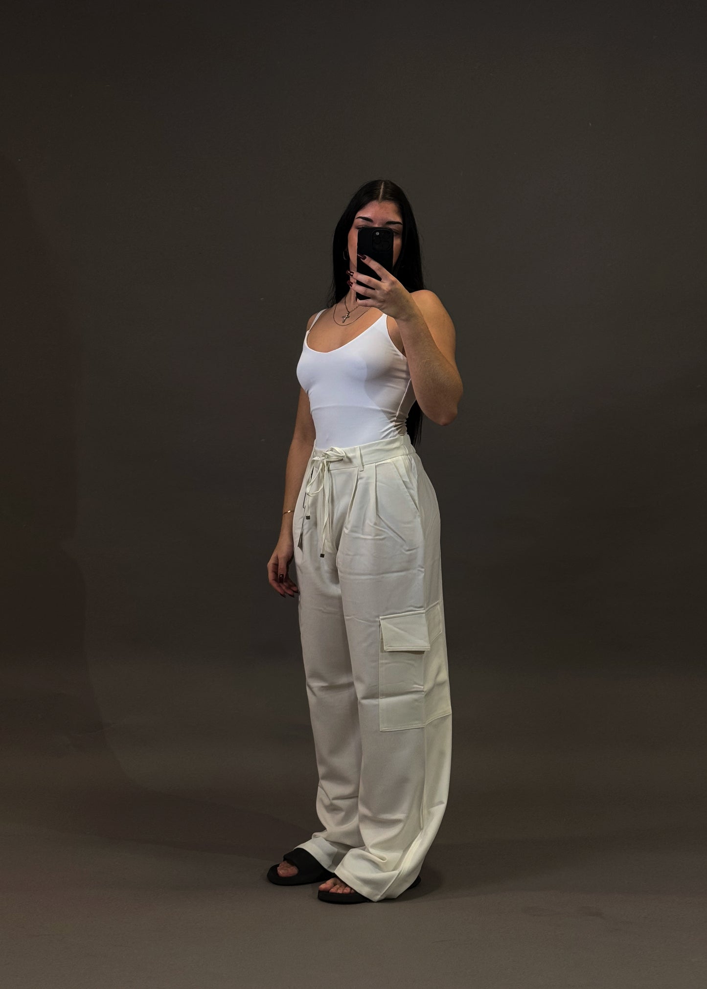 STRADIVARIUS WHITE TROUSERS