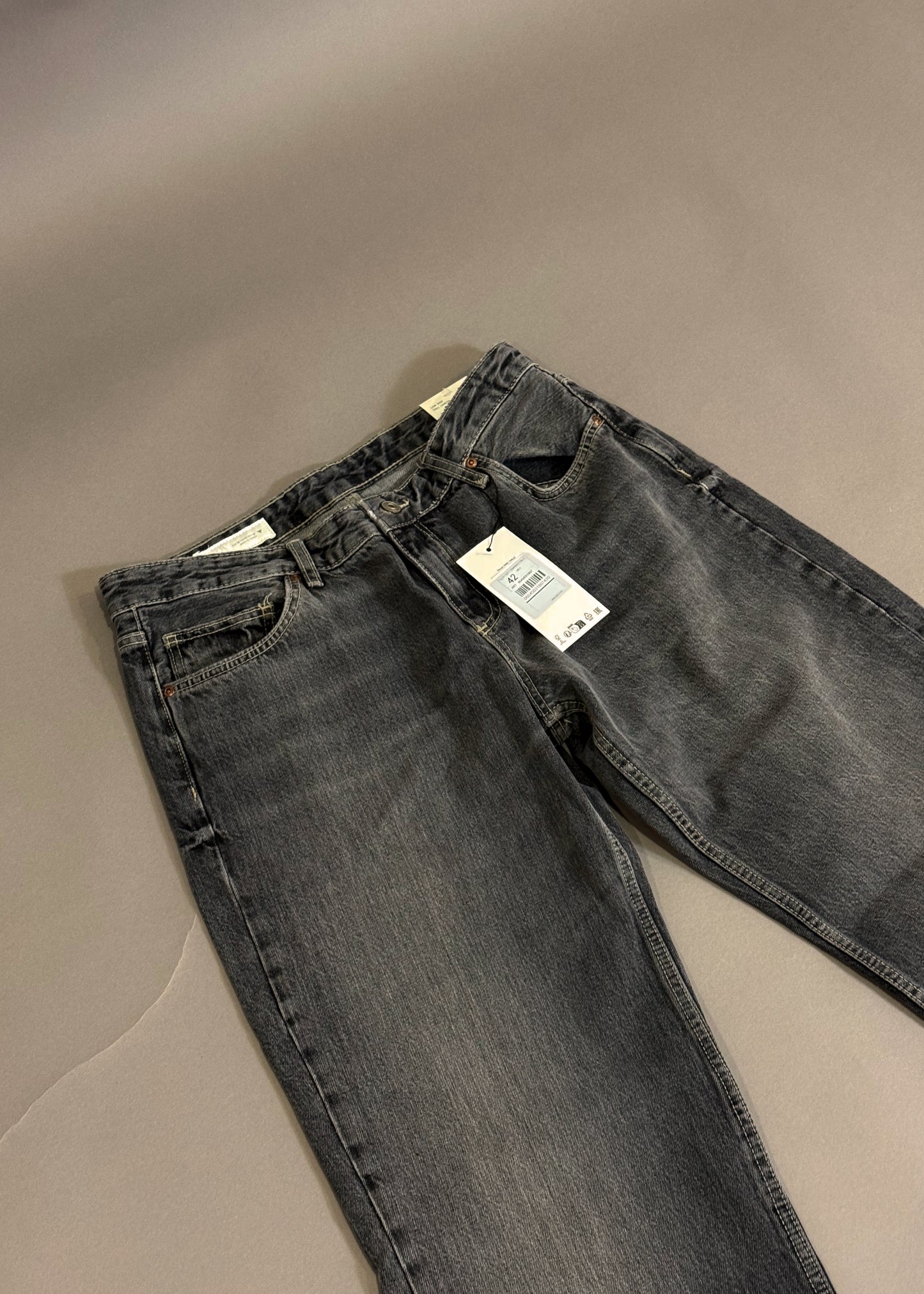 ZARA WIDE LEG GREY JEANS