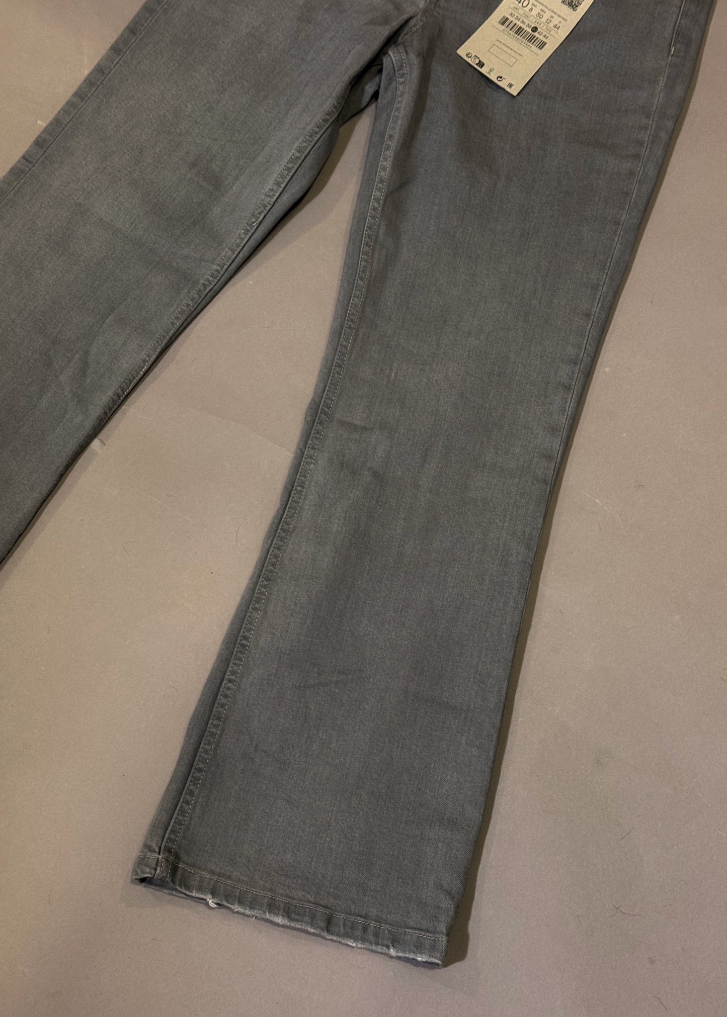 STRADIVARIUS FLARE GREY JEANS