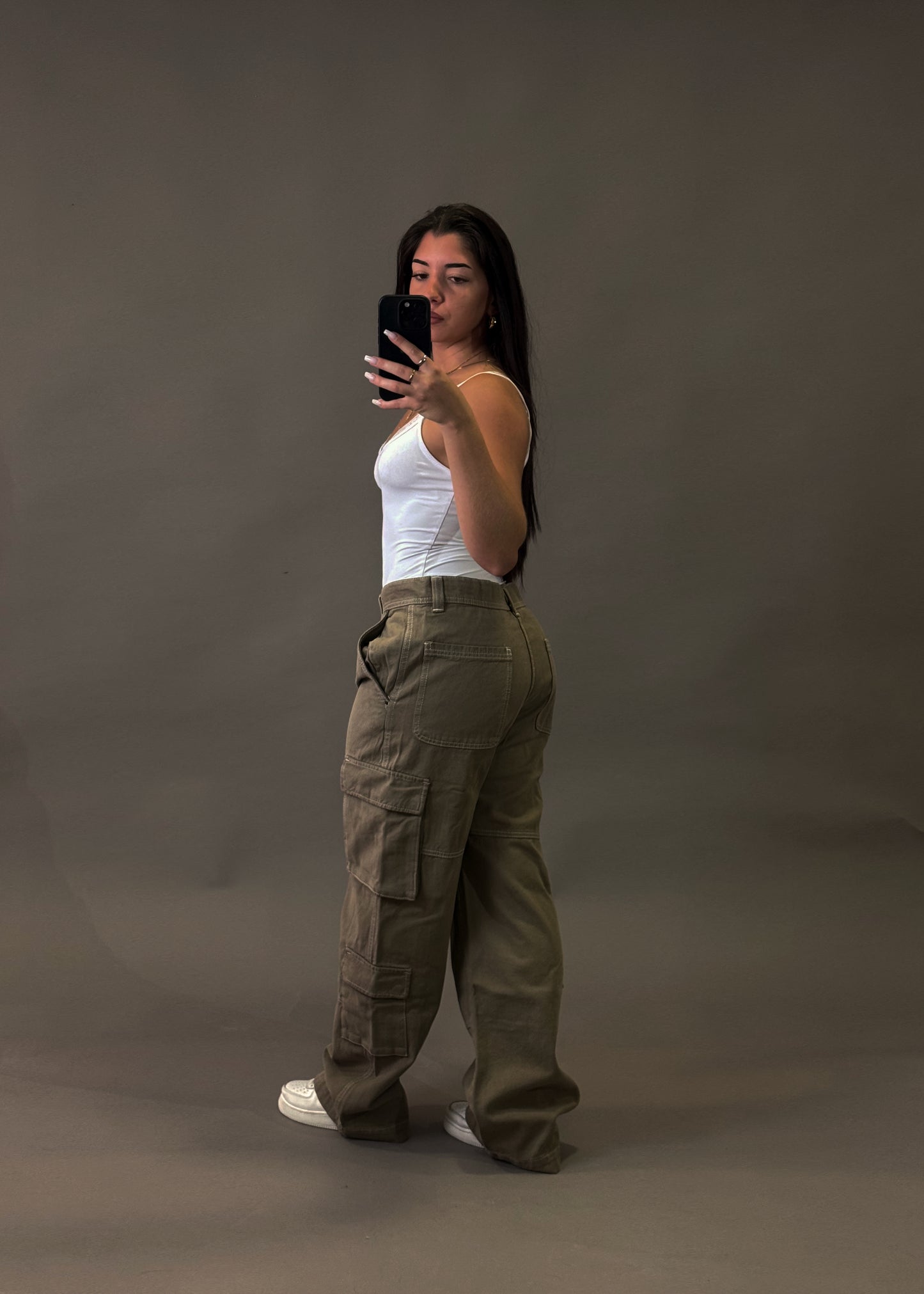 BERSHKA CARGO JEANS
