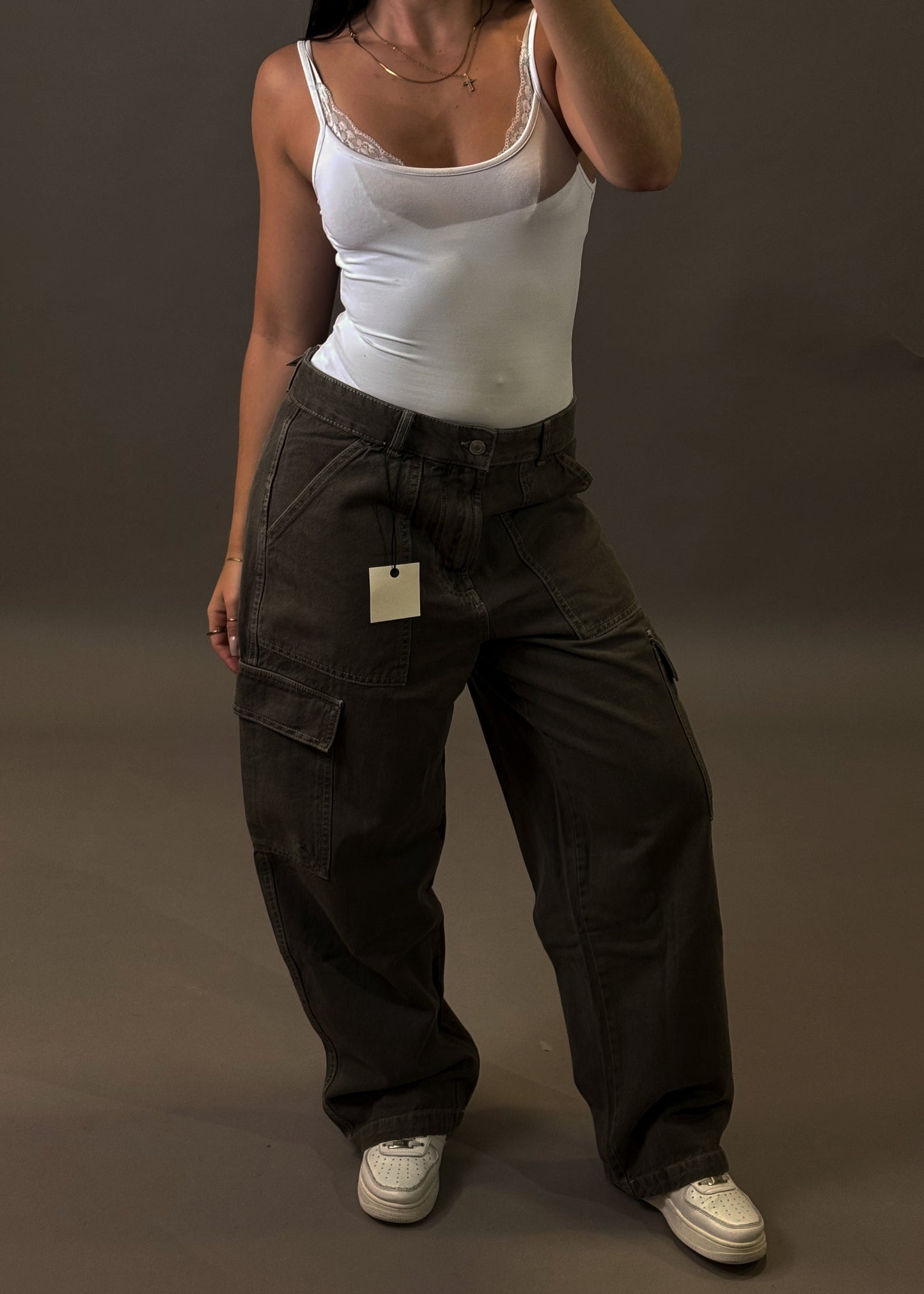 PULL&BEAR WIDE LEG CARGO JEANS