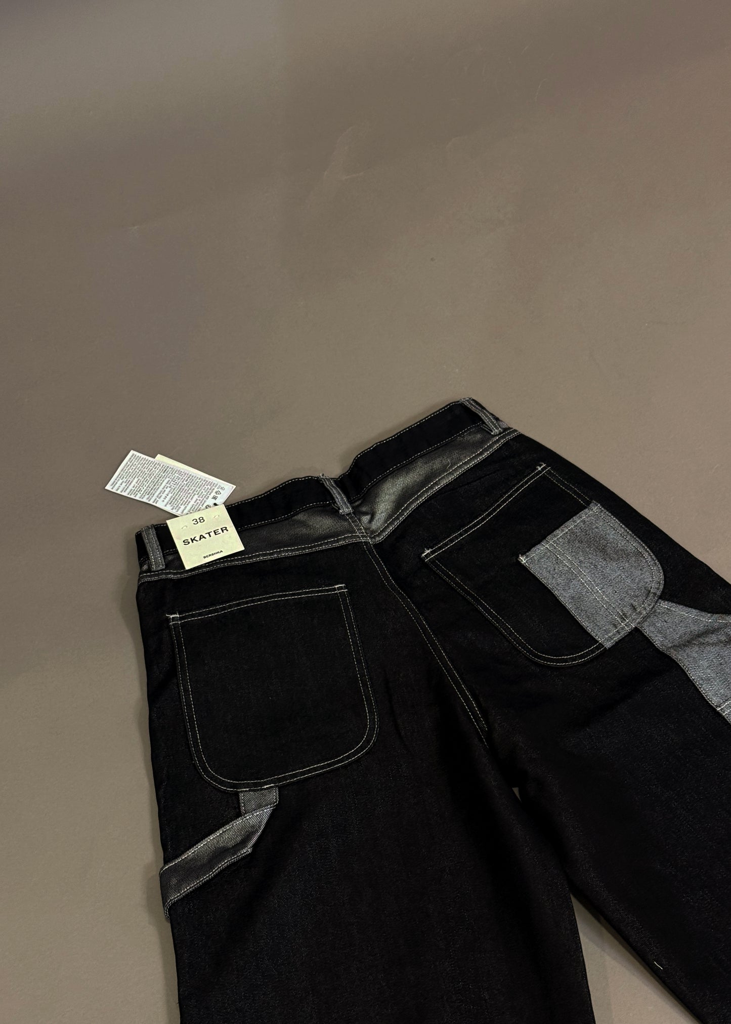 BERSHKA BAGGY JEANS