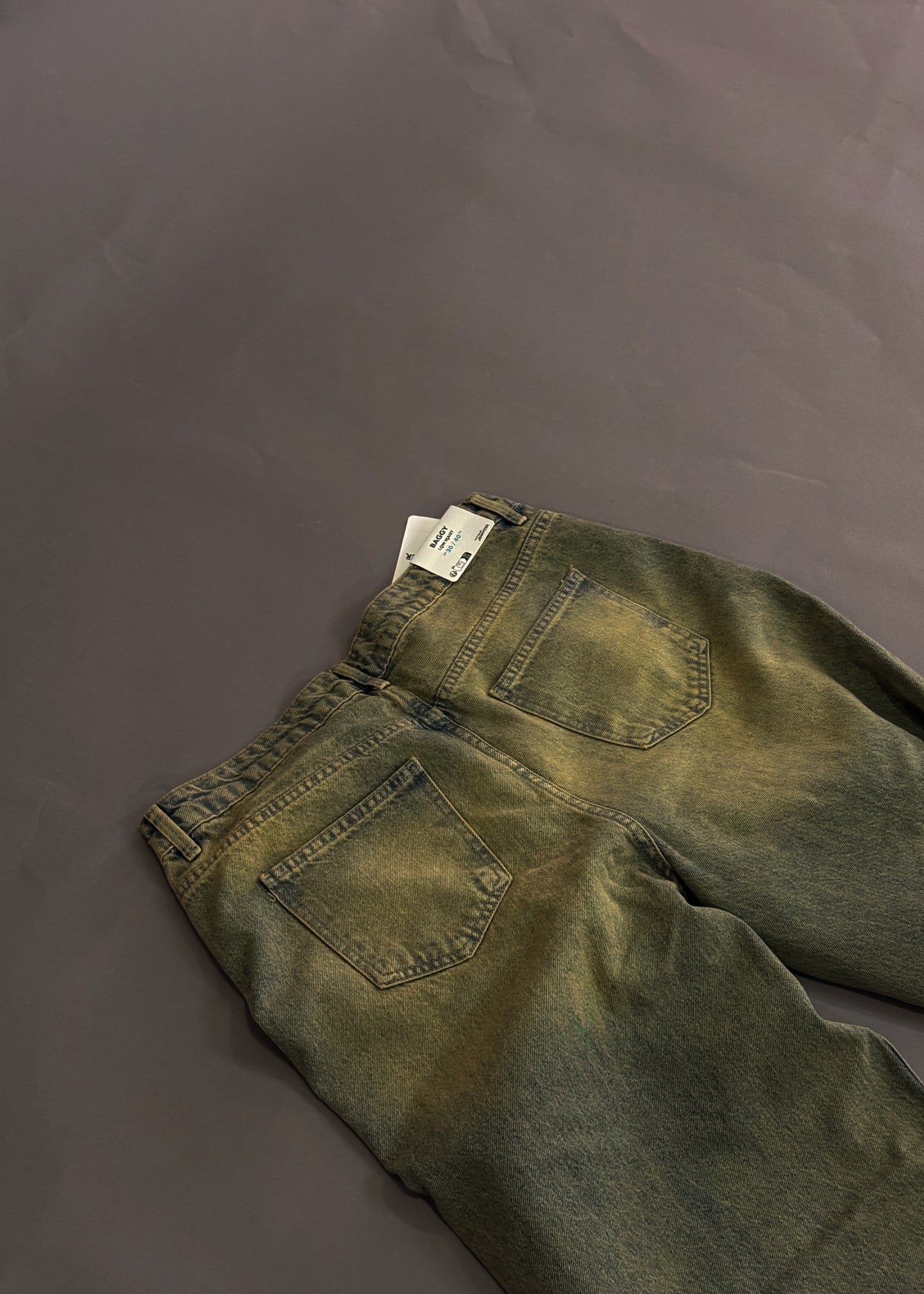 JENNIFER BAGGY JEANS