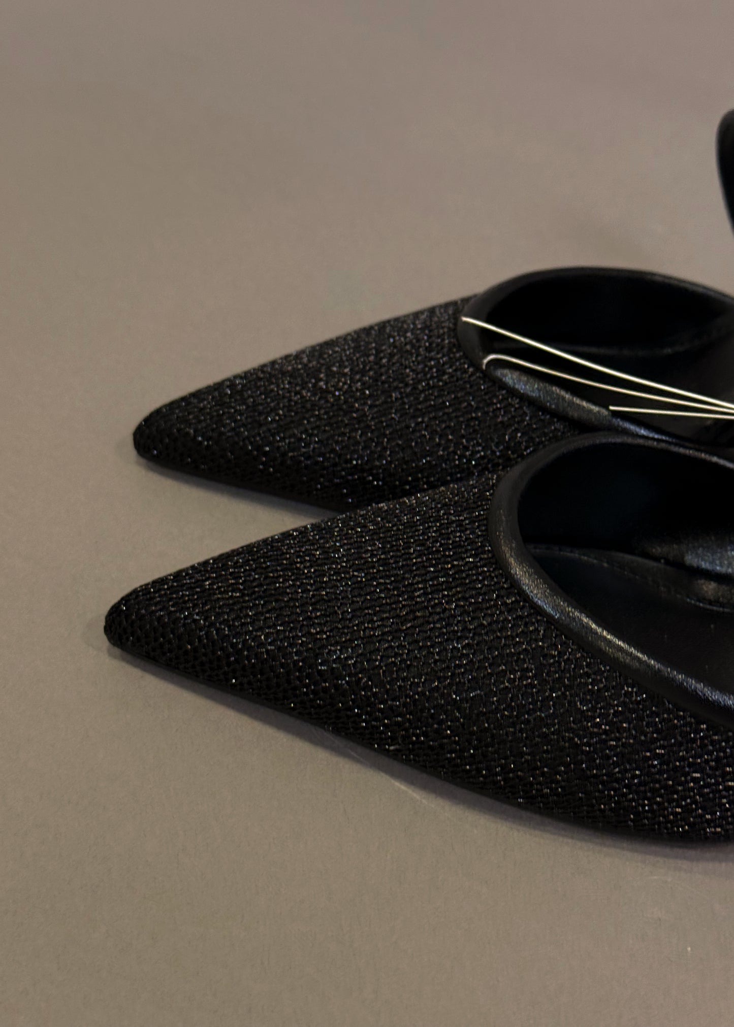 ZARA KITTEN HEELS