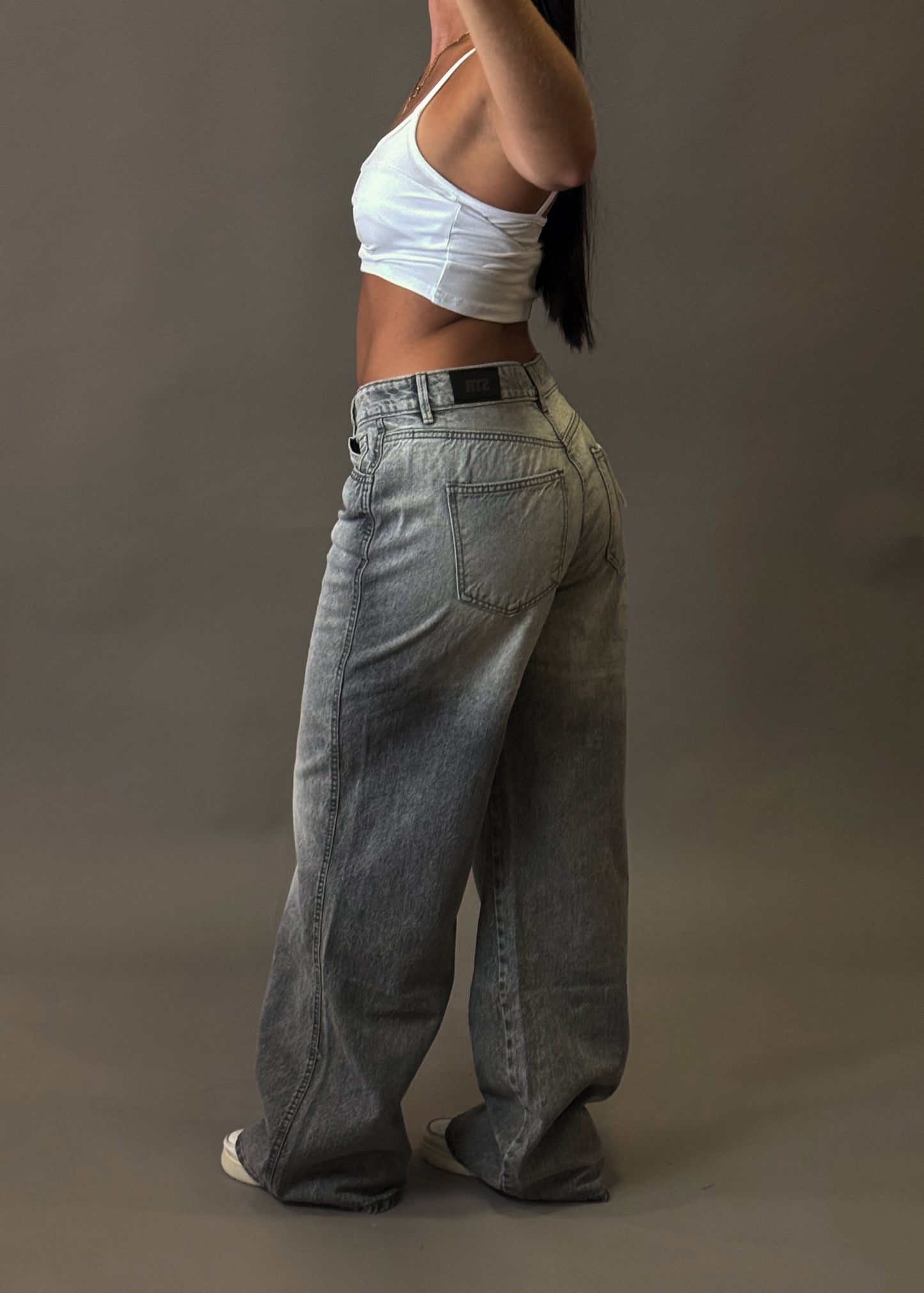 STRADIVARIUS BAGGY JEANS