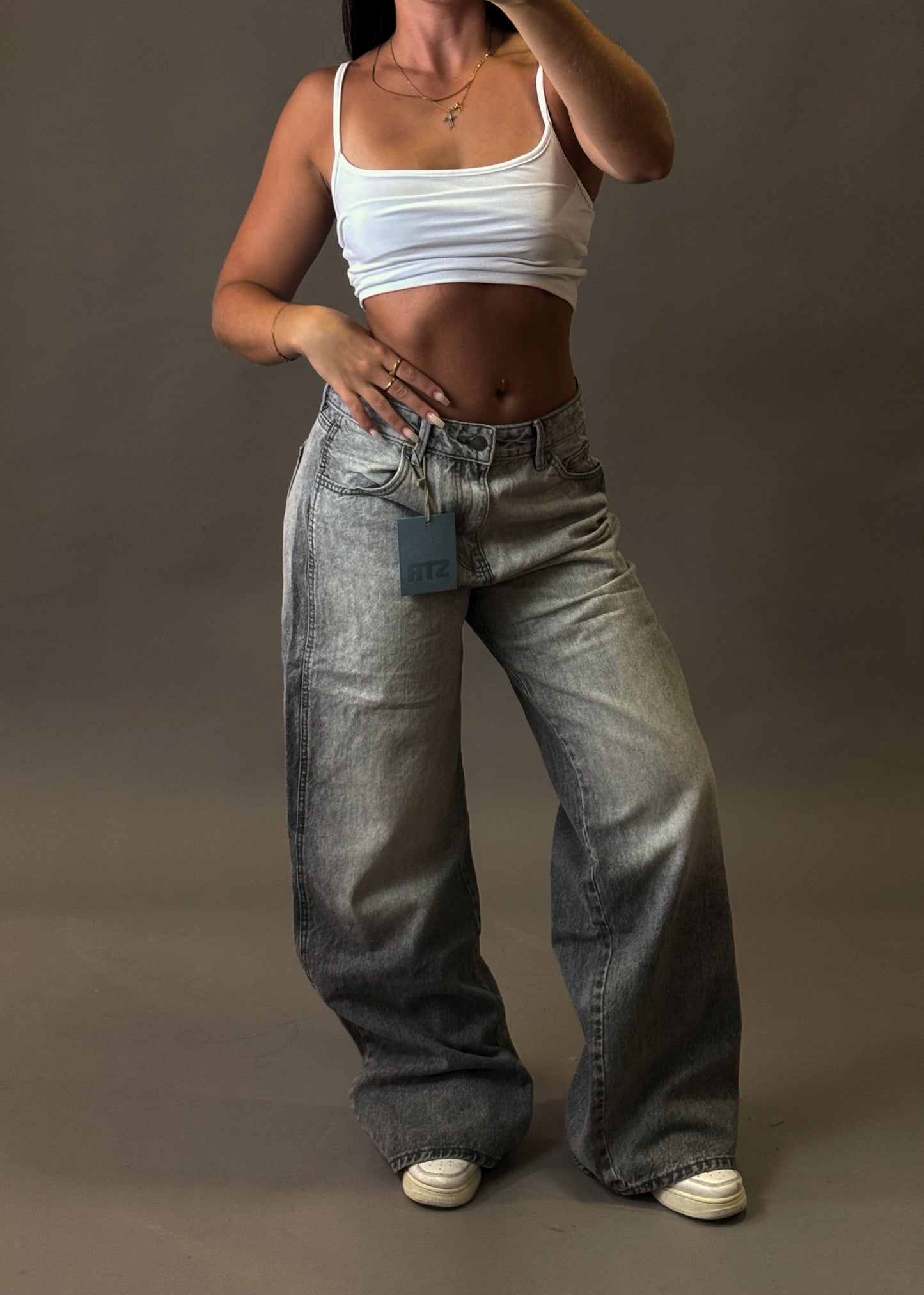 STRADIVARIUS BAGGY JEANS