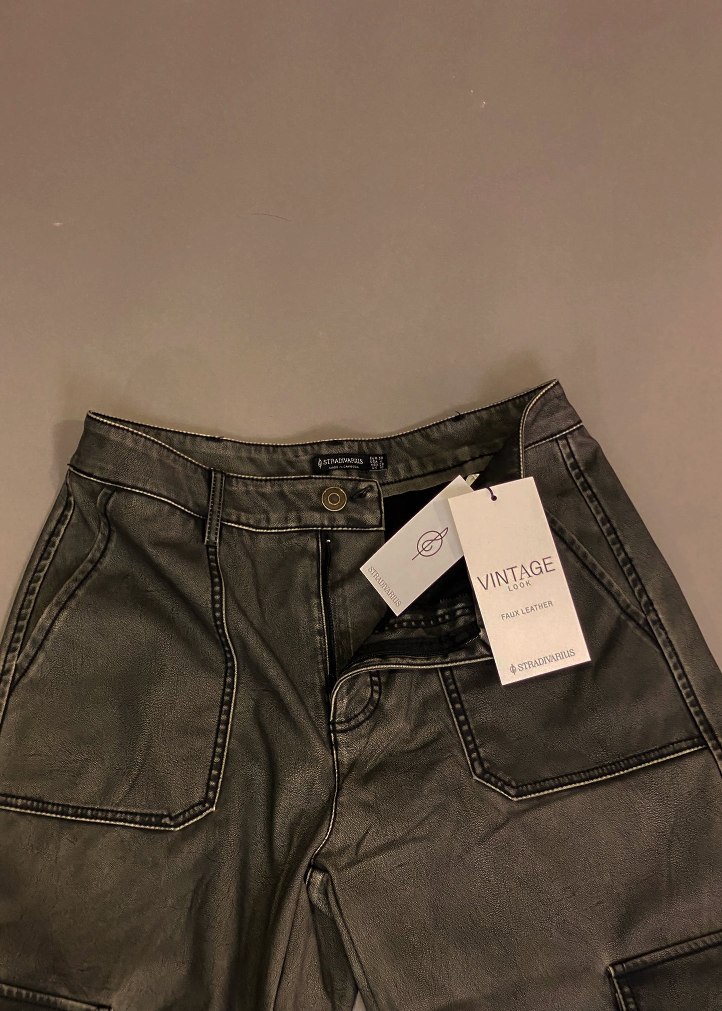 STRADIVARIUS VINTAGE LOOK JEANS