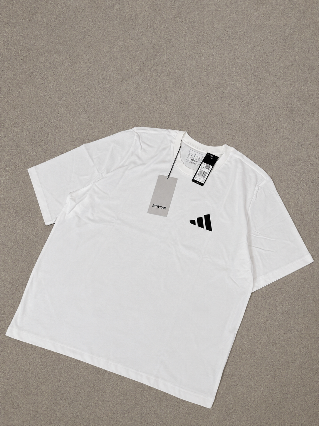 ADIDAS WHITE T-SHIRT