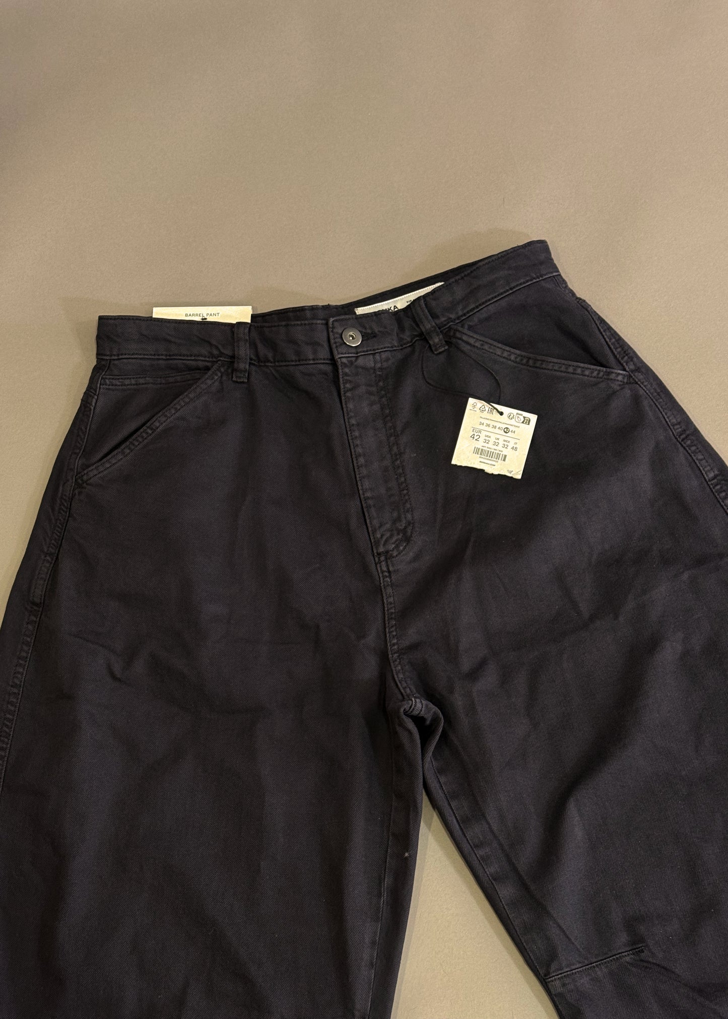 BERSHKA BARREL TROUSERS