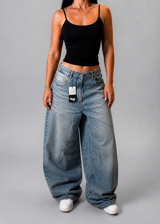 PULL&BEAR SUPER BAGGY JEANS