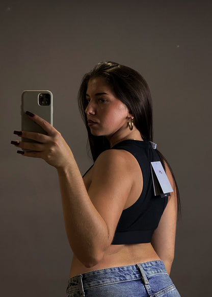 NIKE SPORTS TOP