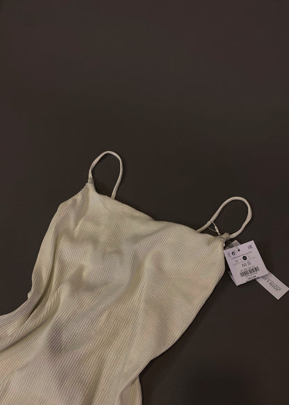 BERSHKA WHITE DRESS