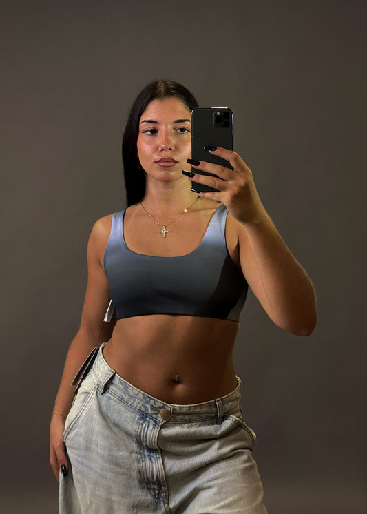NIKE SPORTS TOP