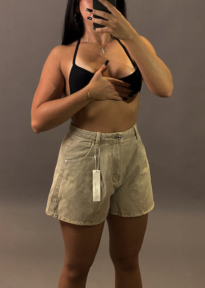 BERSHKA BAGGY SHORTS