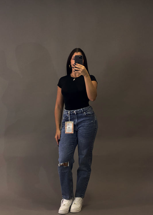 PULL&BEAR SLIM MOM JEANS