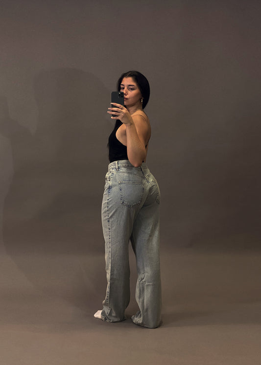 TOPSHOP STRAIGHT JEANS