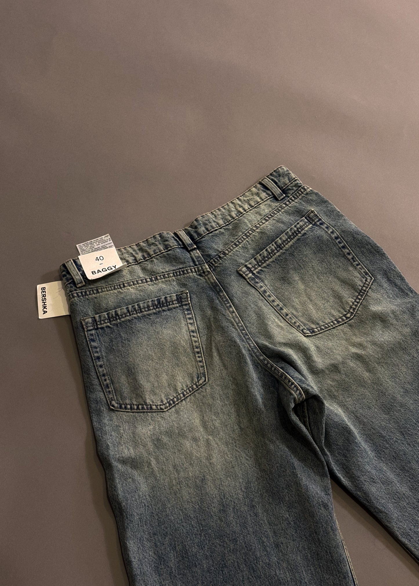BERSHKA BAGGY JEANS