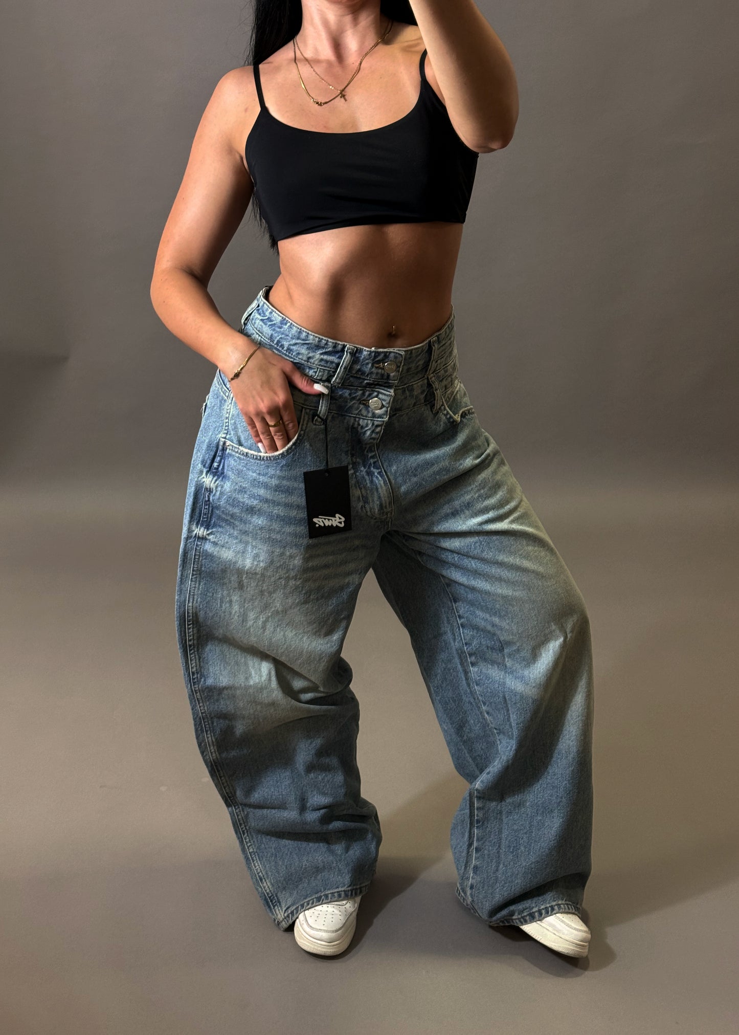 PULL&BEAR BAGGY JEANS