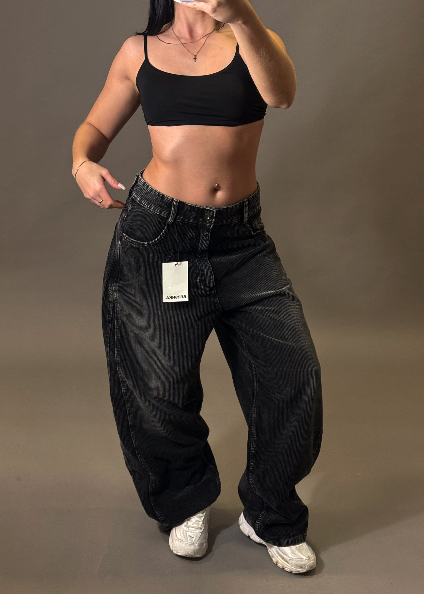 BERSHKA CORDUROY BAGGY TROUSERS