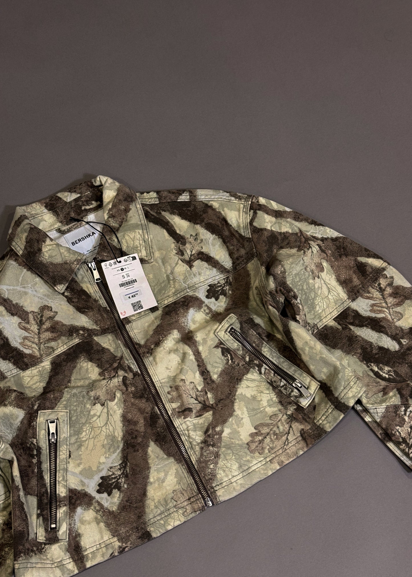 BERSHKA CROPPED BAGGY JACKET