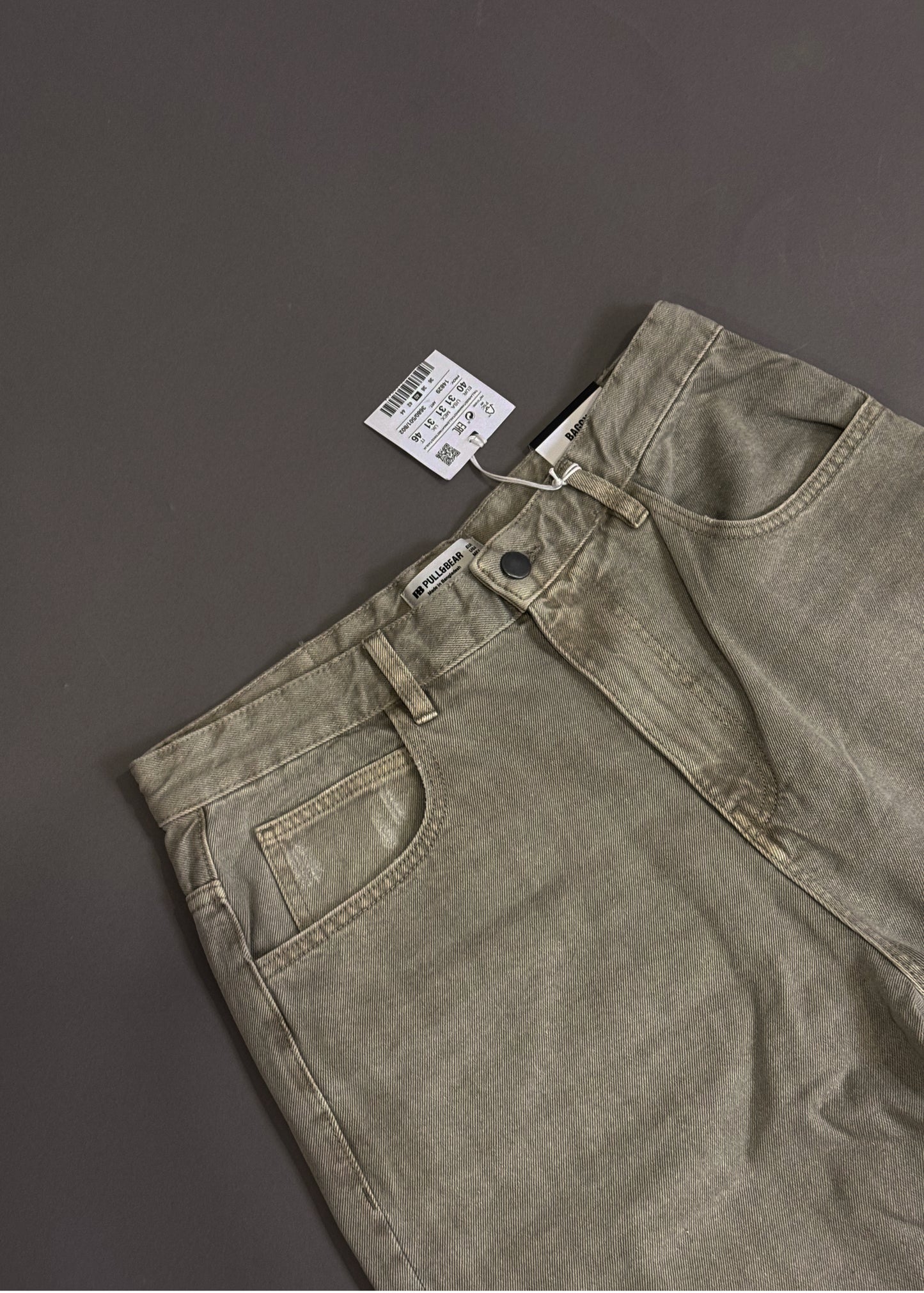 PULL&BEAR BAGGY JEANS