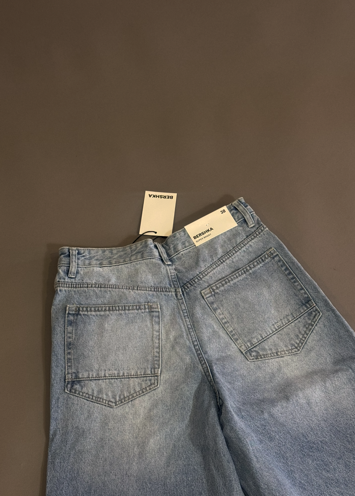 BERSHKA BAGGY JEANS
