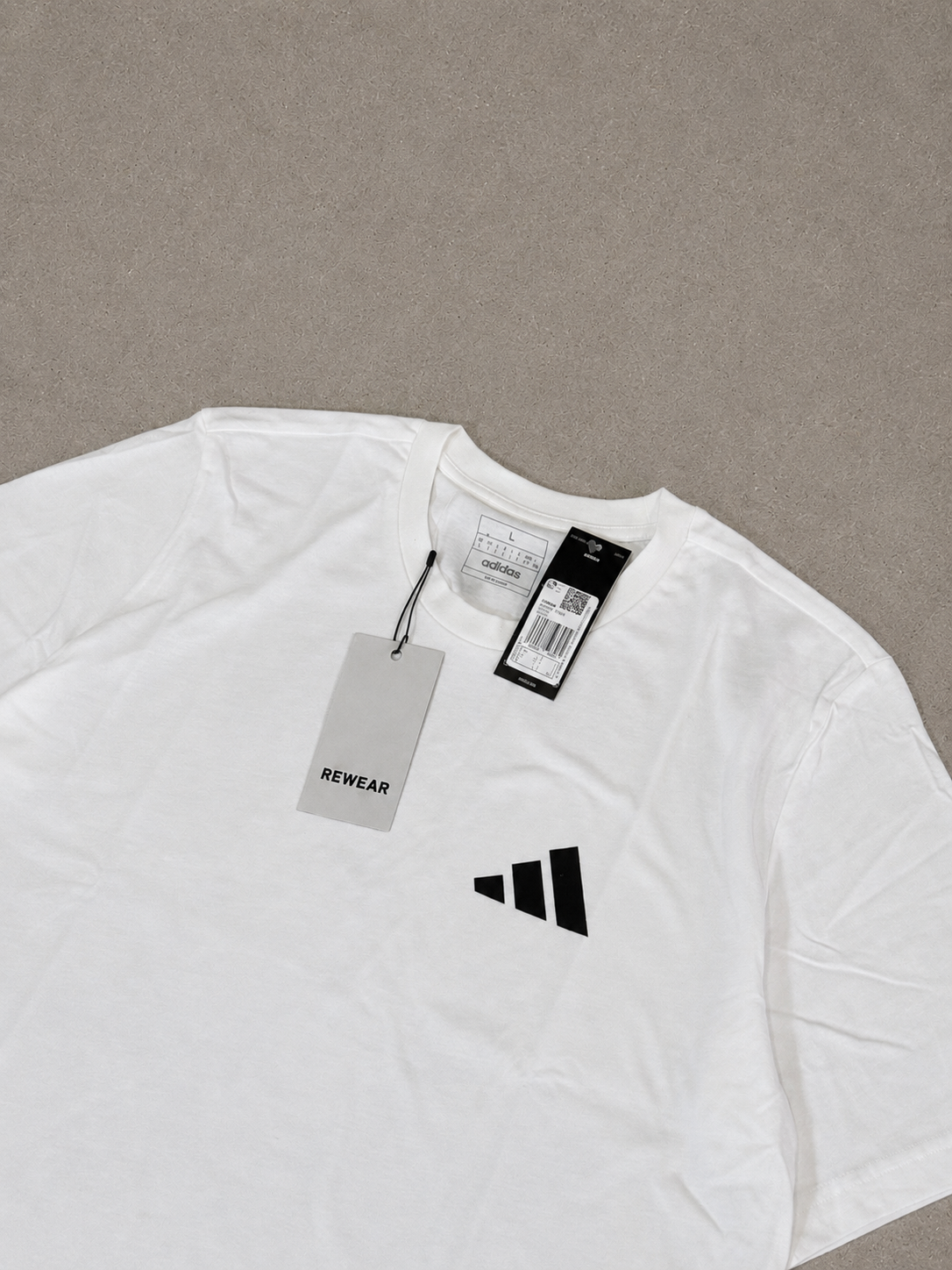 ADIDAS WHITE T-SHIRT