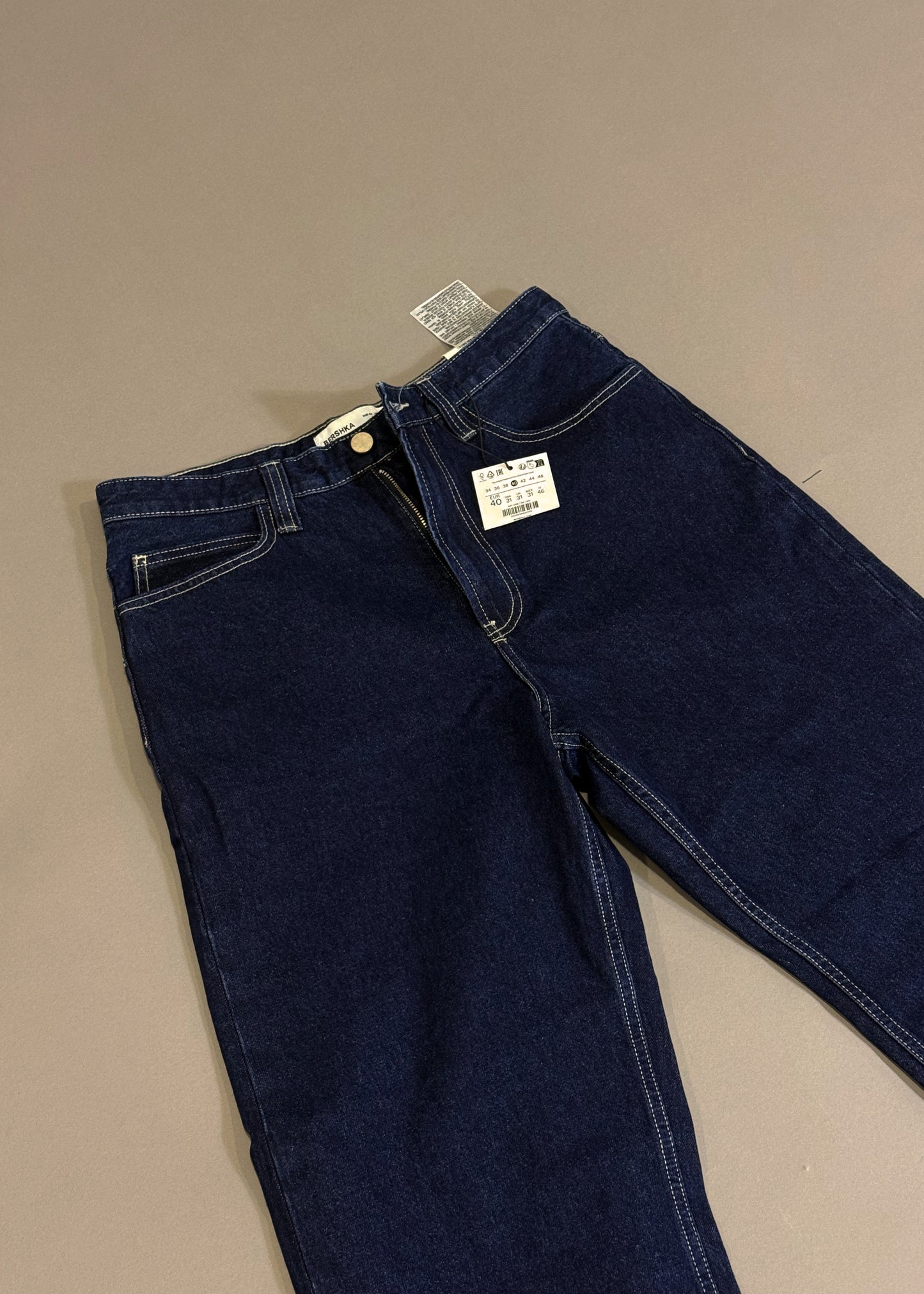 BERSHKA FOLDED BAGGY JEANS