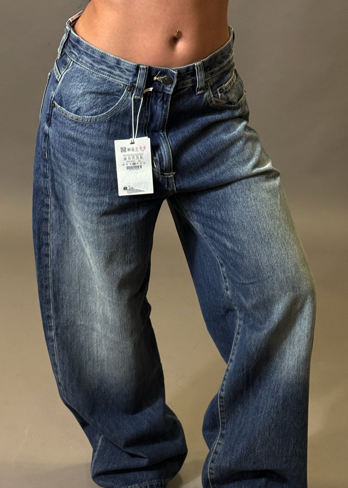 PULL&BEAR WIDE LEG JEANS