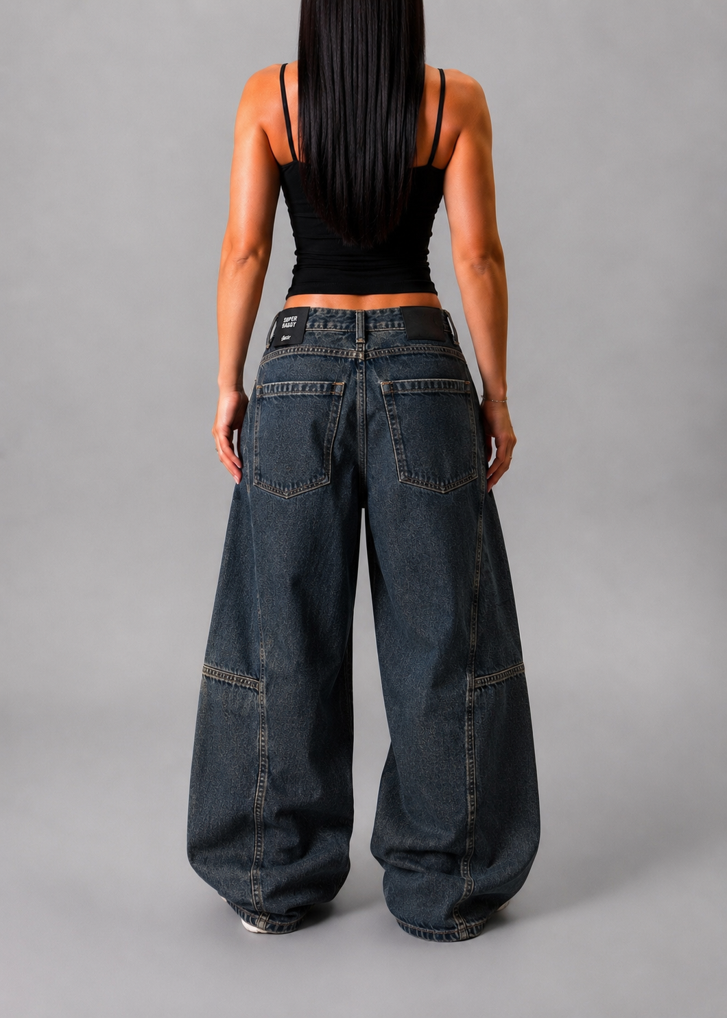 PULL&BEAR DARK WASH BAGGY CARGO JEANS