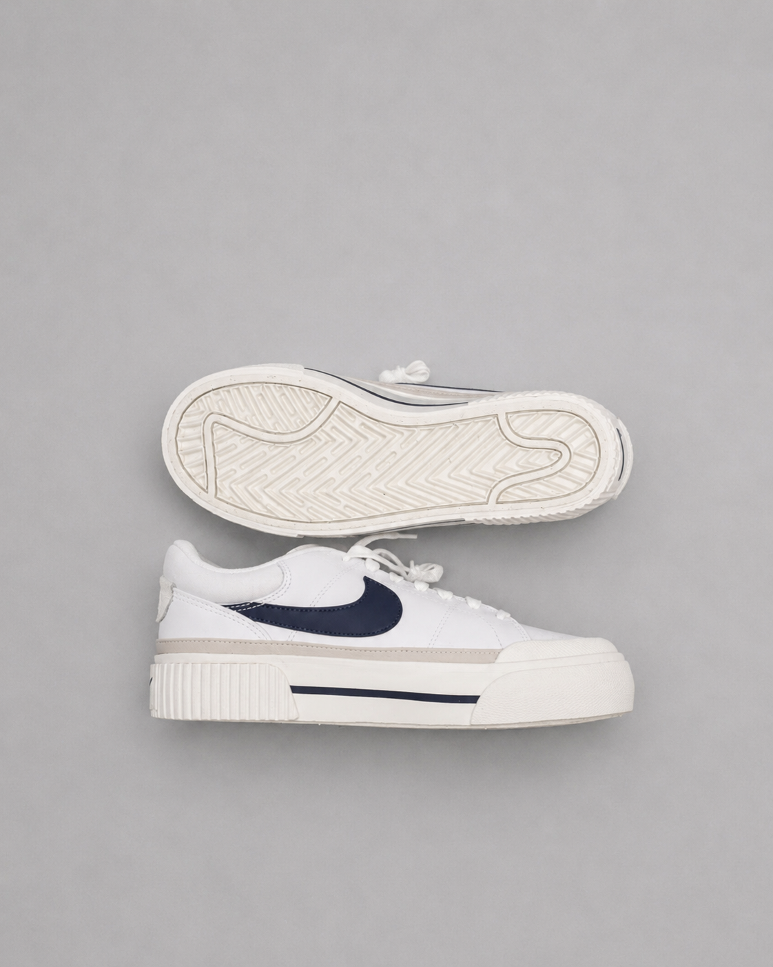 NIKE COURT LEGACY LIFT