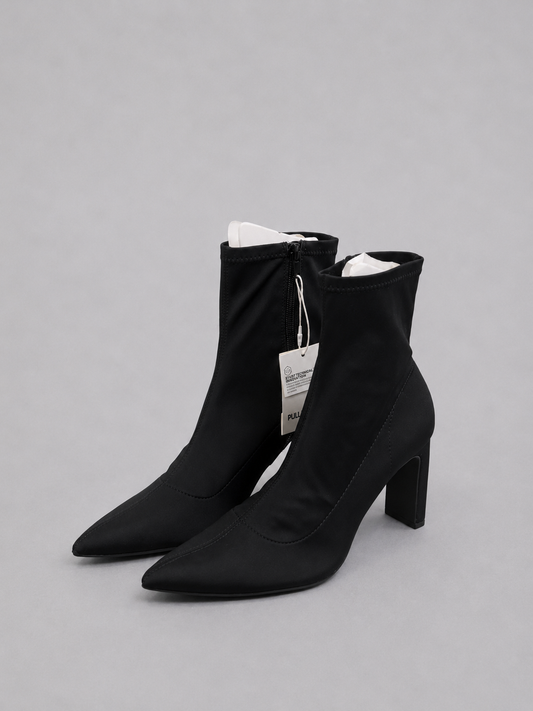 PULL&BEAR BLACK BOOTS