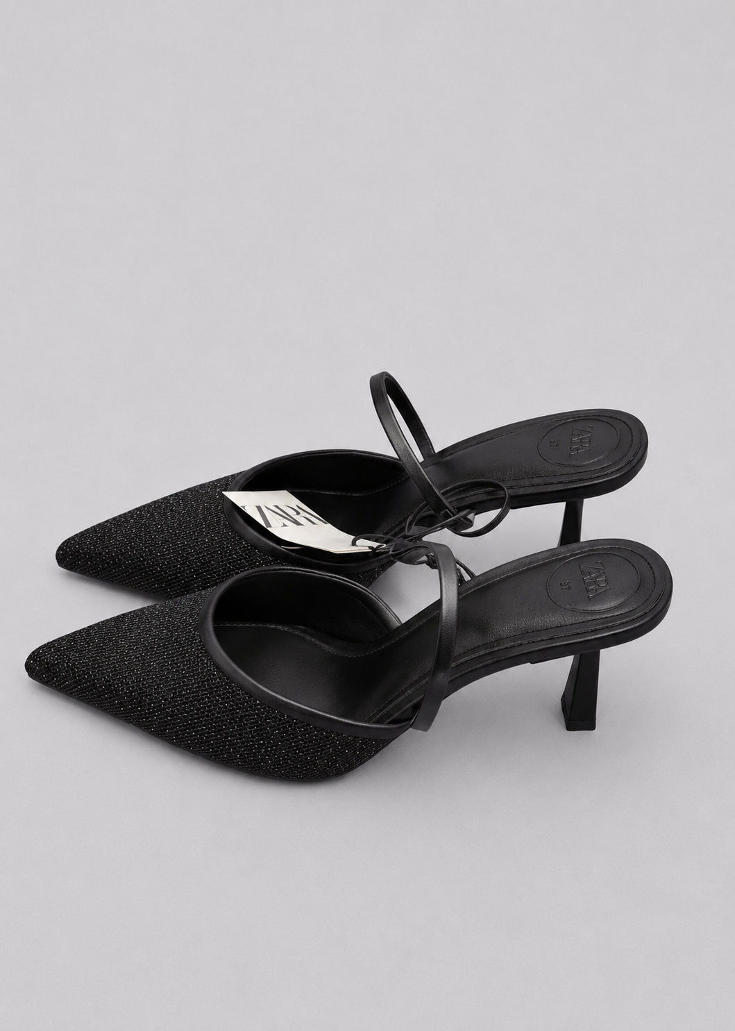 ZARA KITTEN HEELS